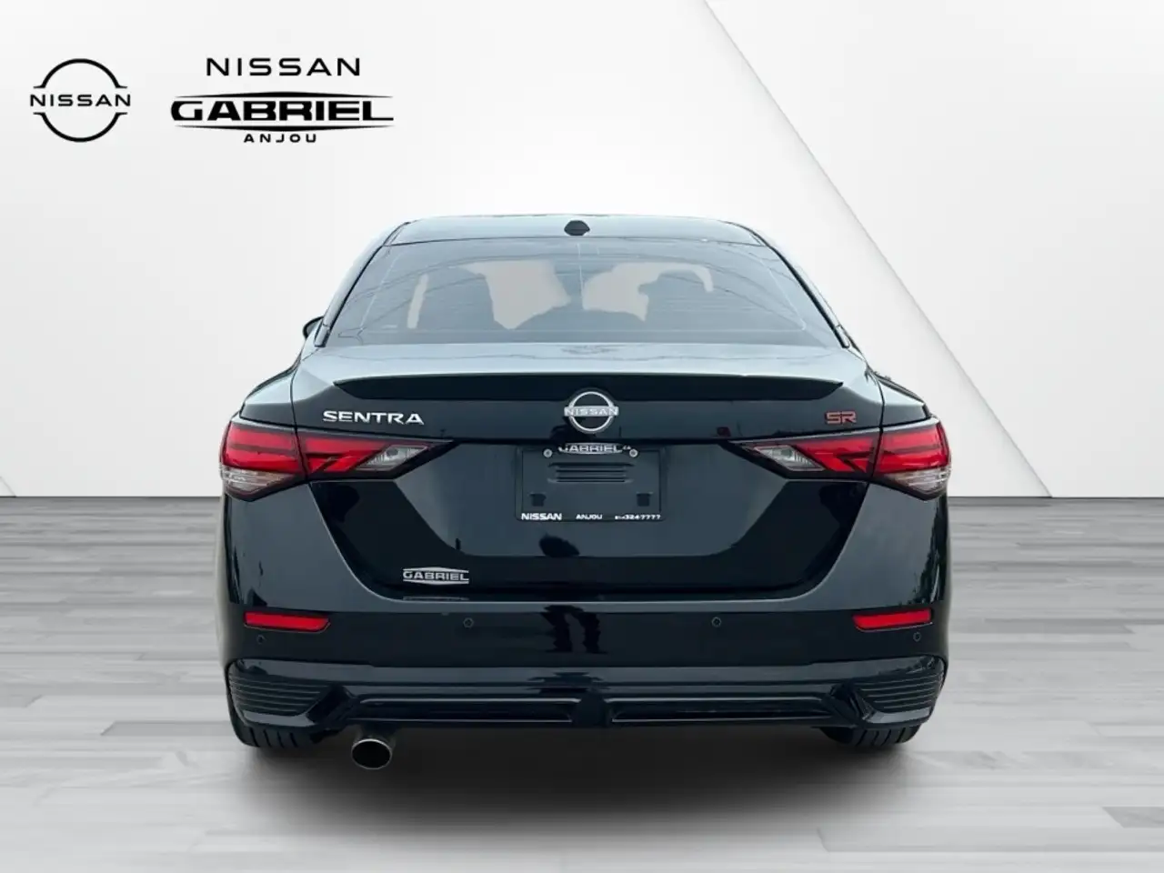 Nissan Sentra снимка Nissan Sentra