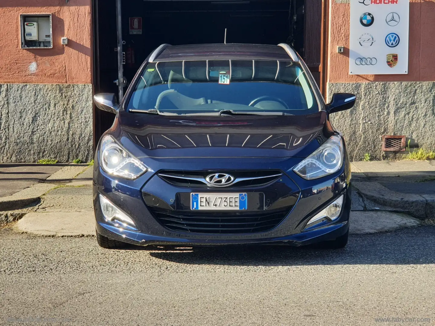Hyundai i40 Wagon 1.7 CRDi 136 CV Comfort Modrá - 2