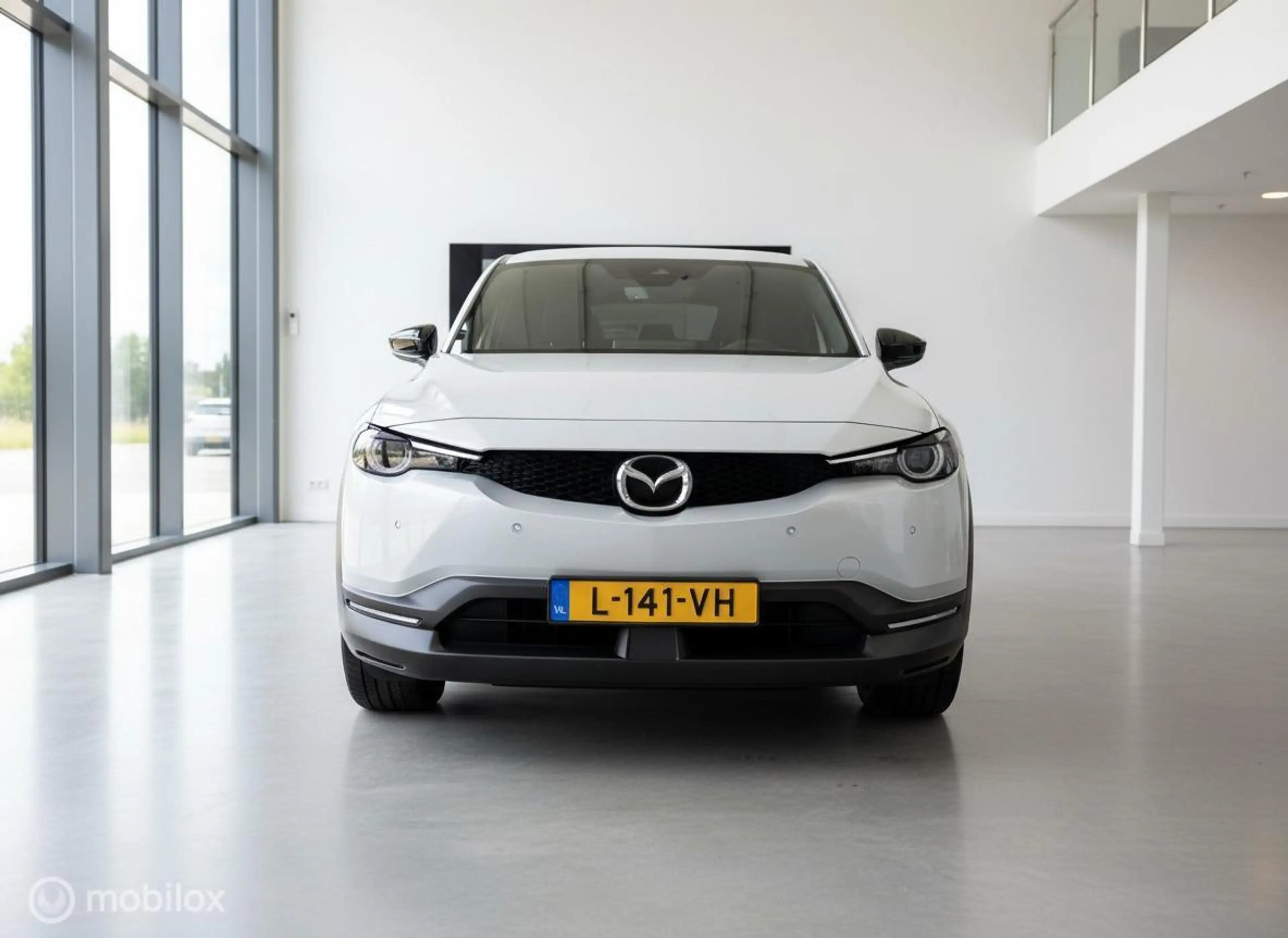 Mazda MX-30 e-SkyActiv 145 Comfort 36 kWh | SOH 94% | CCS | HU — photo 12