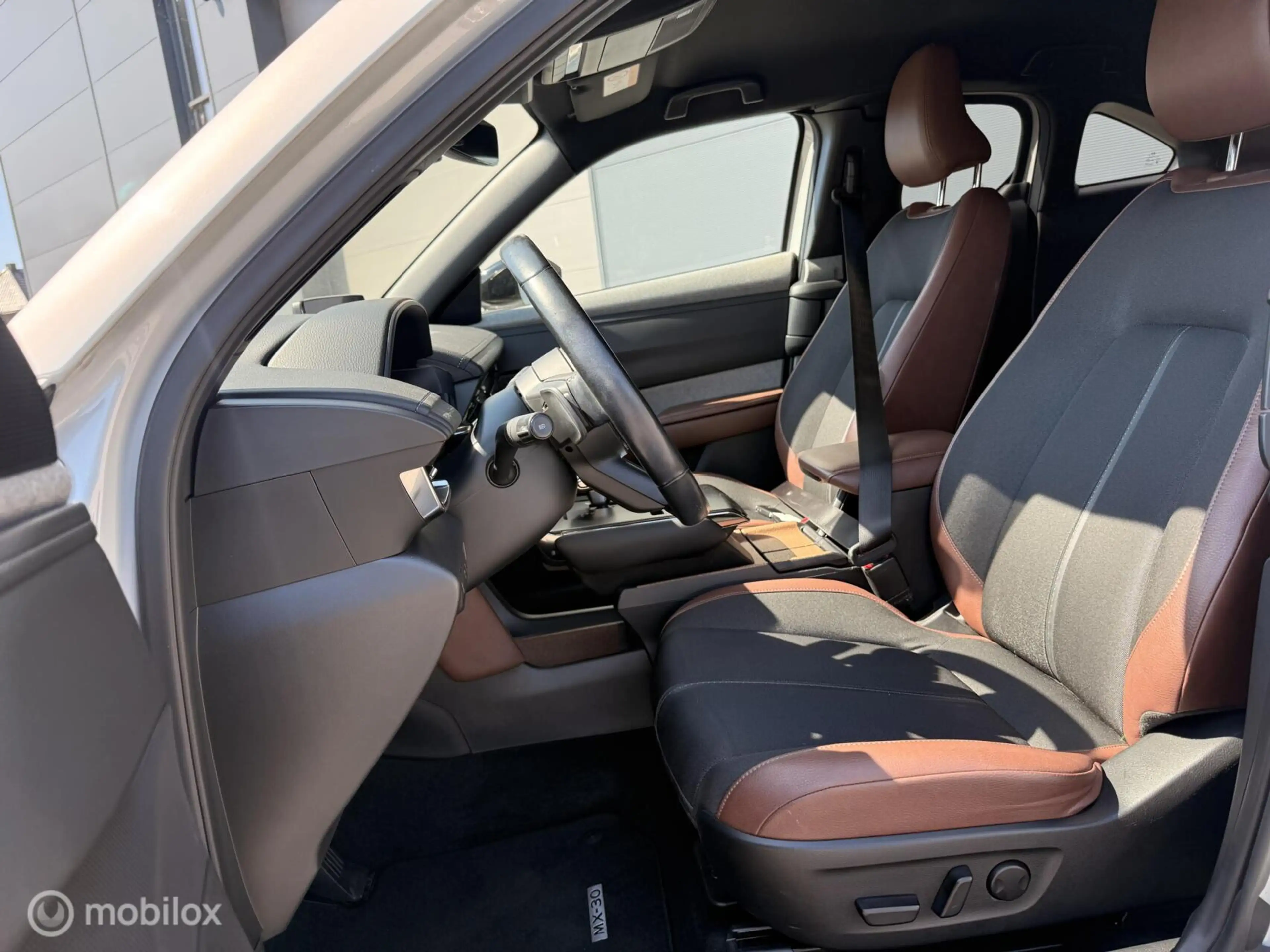 Mazda MX-30 e-SkyActiv 145 Comfort 36 kWh | SOH 94% | CCS | HU — photo 18