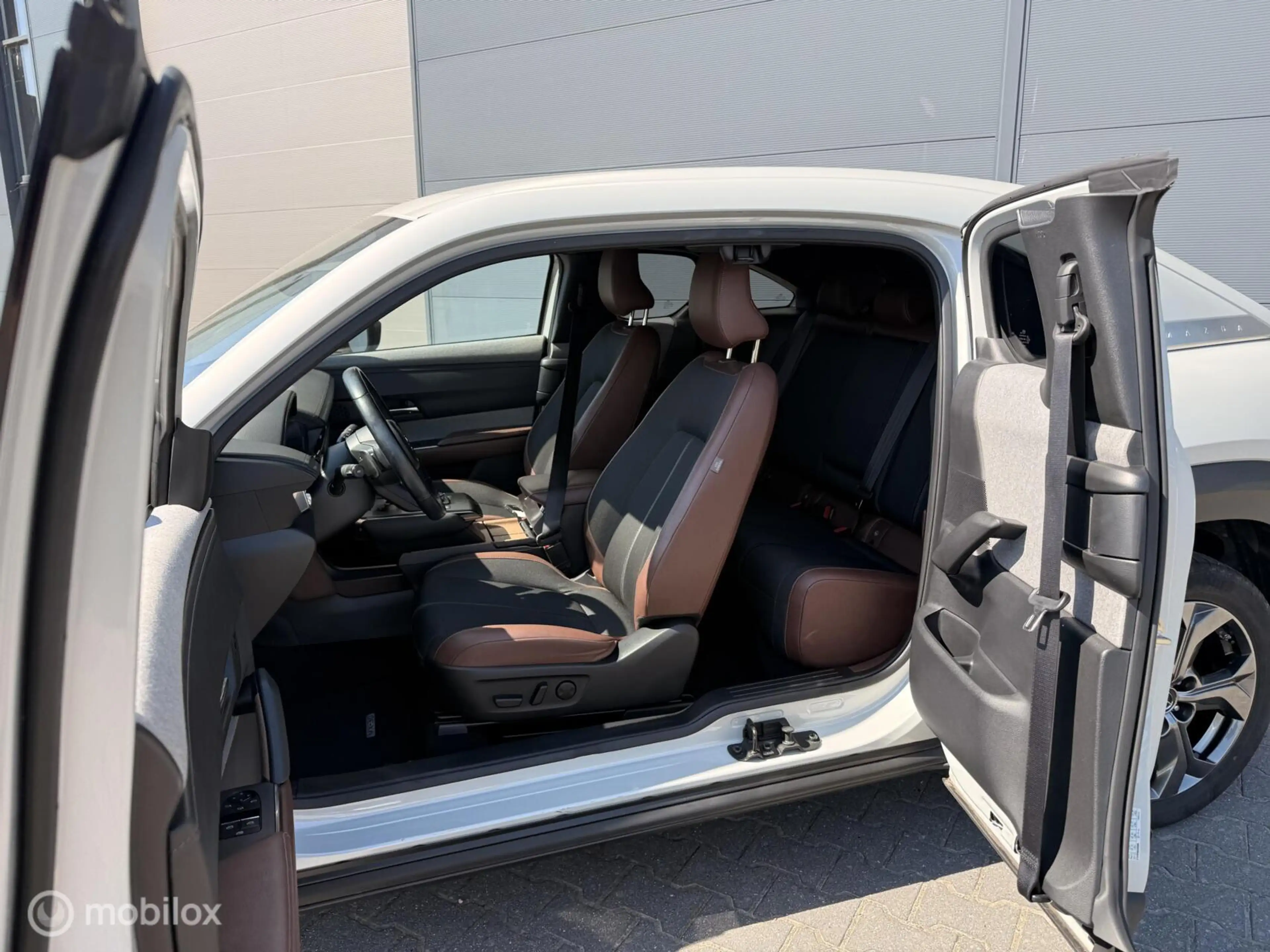 Mazda MX-30 e-SkyActiv 145 Comfort 36 kWh | SOH 94% | CCS | HU — photo 16