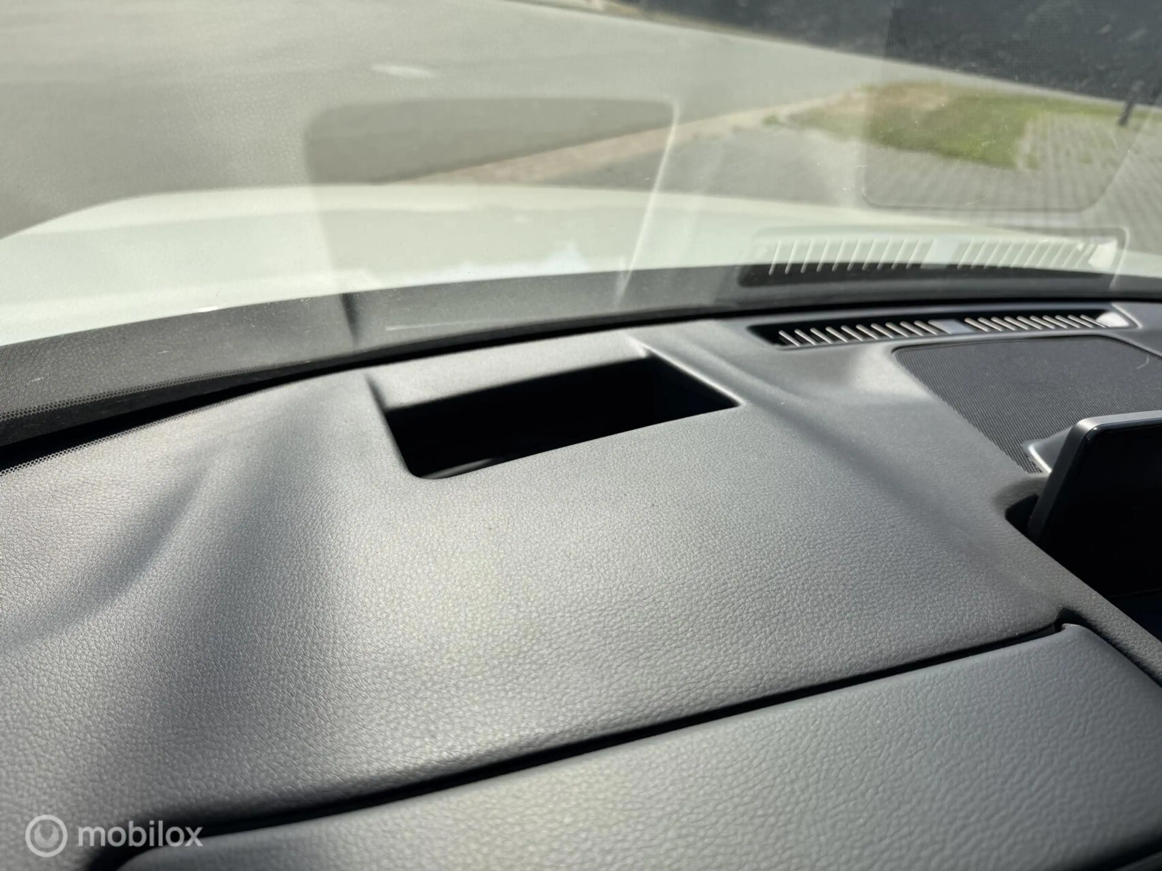 Mazda MX-30 e-SkyActiv 145 Comfort 36 kWh | SOH 94% | CCS | HU — photo 20
