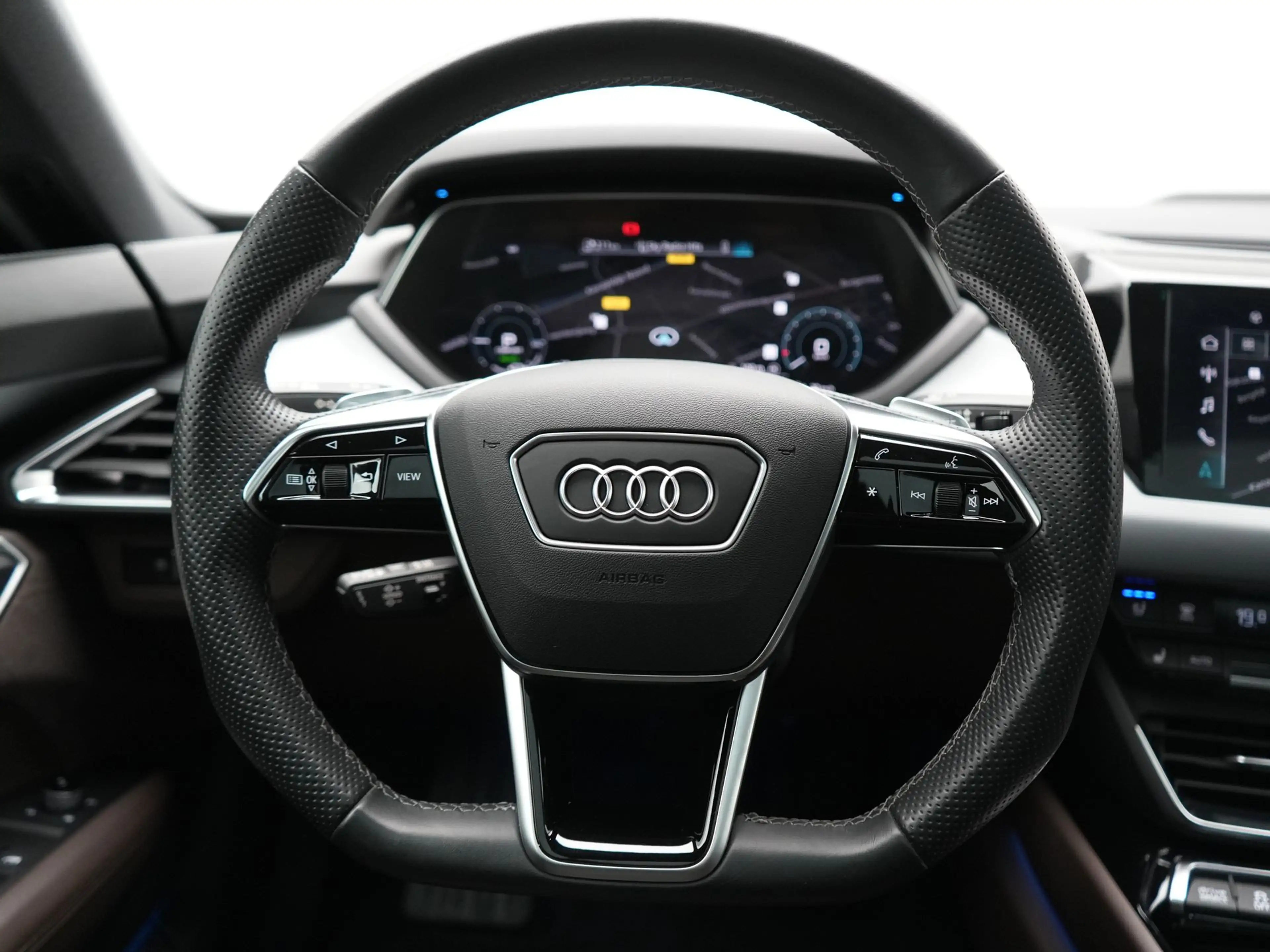 Audi e-tron GT 93 kWh 476pk Dealer O.H | Panodak | Head Up | Adap — photo 25