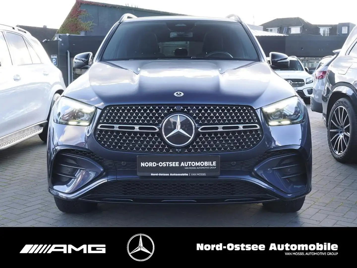 Mercedes-Benz GLE 450 d 4M AMG PANO AHK BURMESTER TOTWINKEL Blau - 2