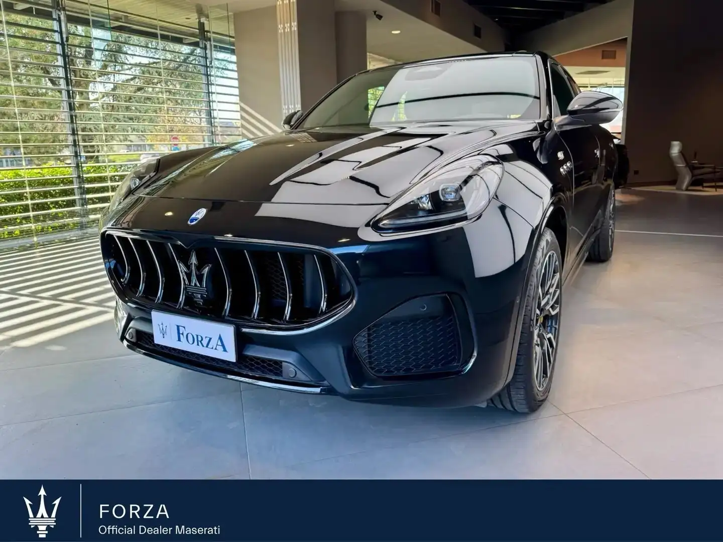 Maserati Grecale 2.0 mhev GT 250cv Tetto pan. apribile , ADAS L1 Noir - 1