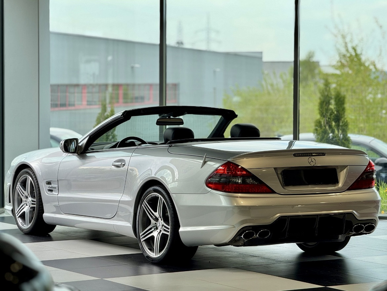 Mercedes-Benz SL 63 AMG ROADSTER V8 CARBON AIRSCARF CUIR NAVI — photo 3