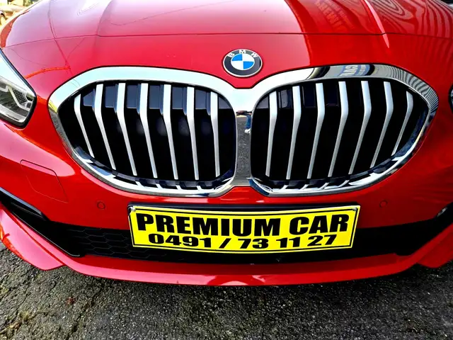 BMW 1 Series view 13