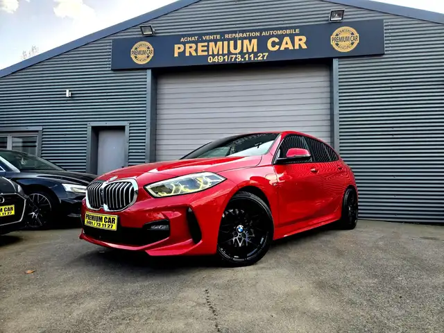 BMW 1 Series view 3