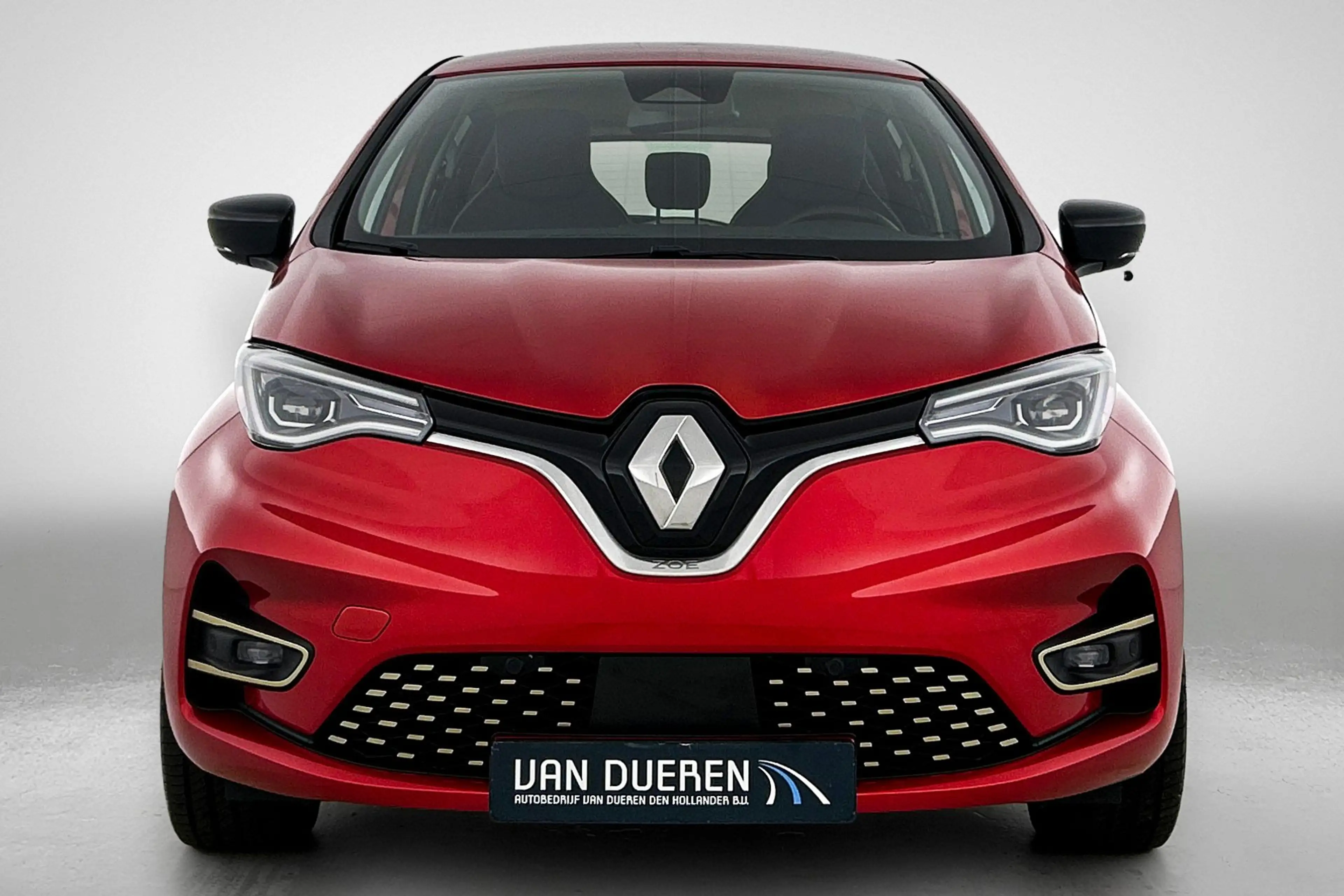 Renault ZOE R135 Iconic 52 kWh Camera, CarPlay, Bose — photo 8