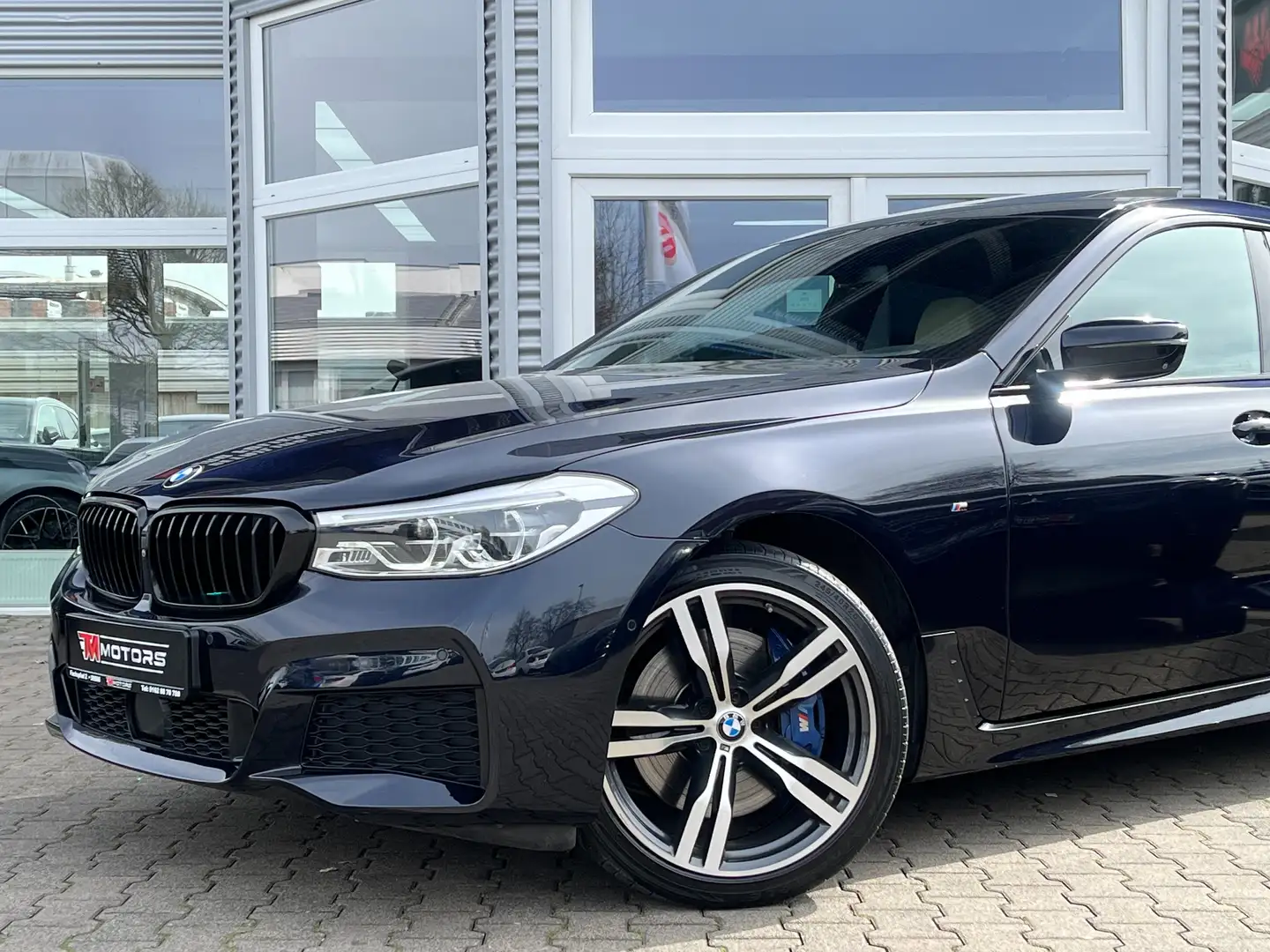 BMW 640 640 i xDrive M Sport Schwarz - 2