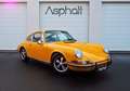 Porsche 911 2.0S 1969 Restaurée à neuf Gelb - thumbnail 1