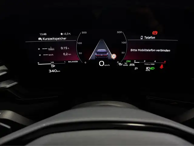 Audi A6 view 9
