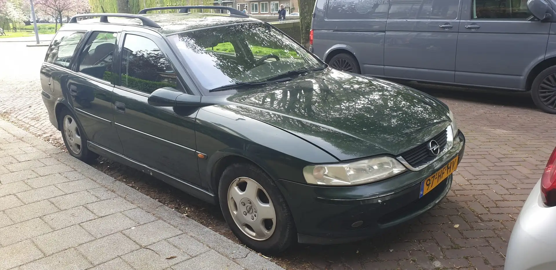 Opel Vectra Vectra 1.6-16V Business Edition Зелений - 1