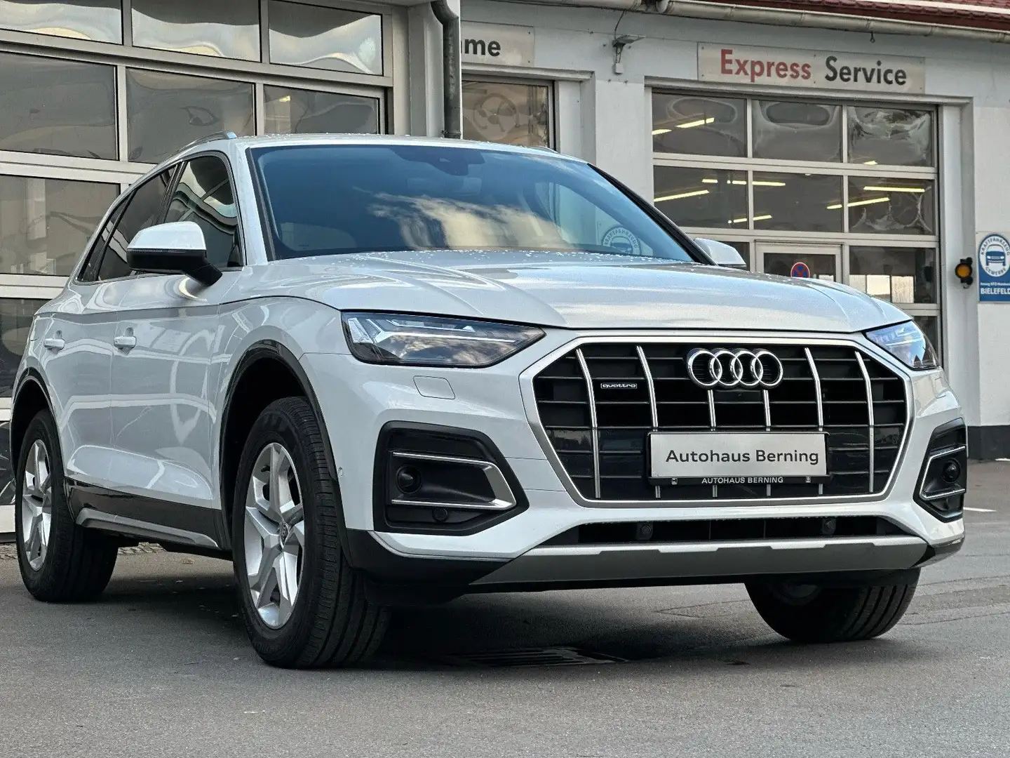 Audi Q5 45TFSI QUATTRO KAMERA VIRTUAL STANDHEIZUNG Blanc - 1