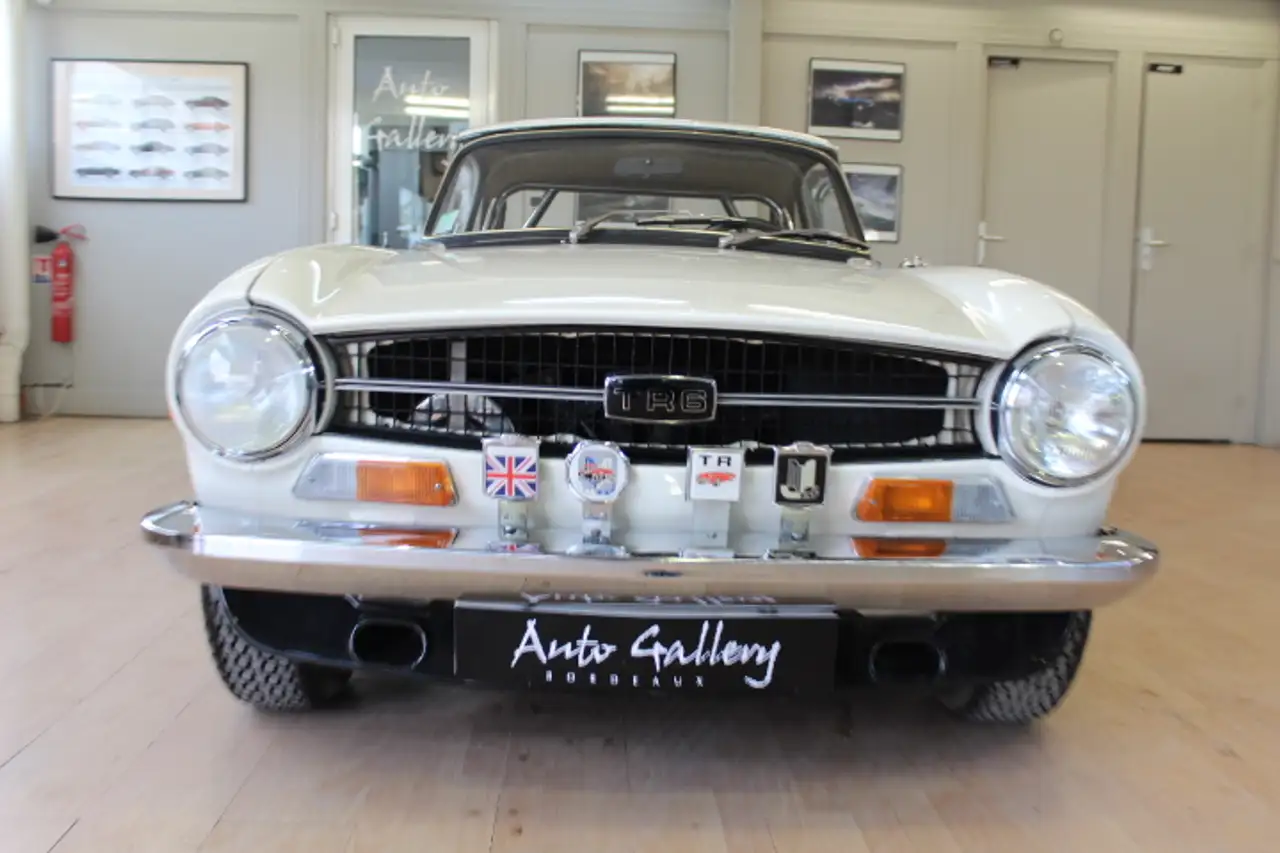 Triumph TR6 PI INJECTION, foto 2