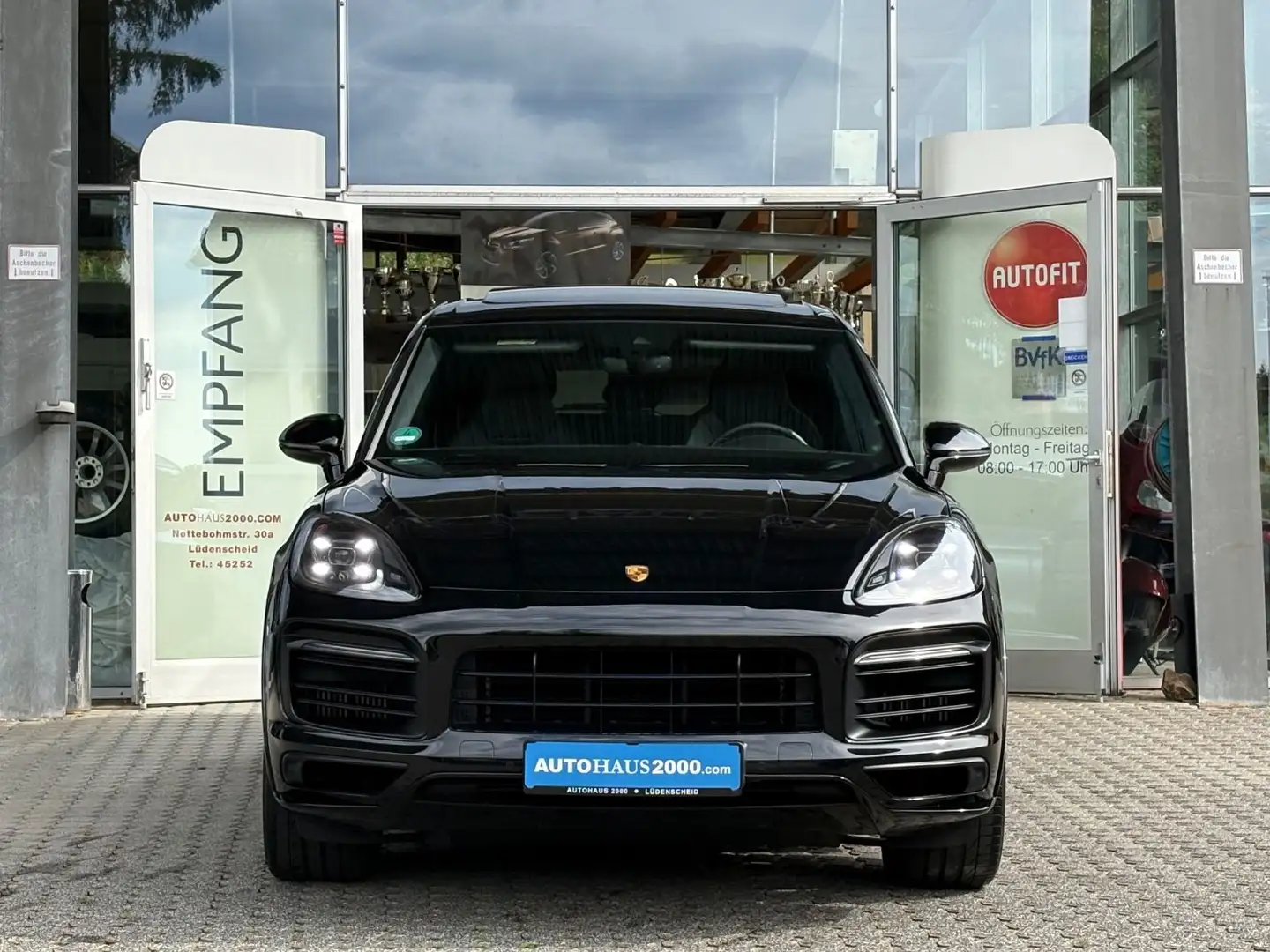 Porsche Cayenne GTS/PANO/1.VB/SCHECKH/PANO/SP-CHR/STH/ Schwarz - 2