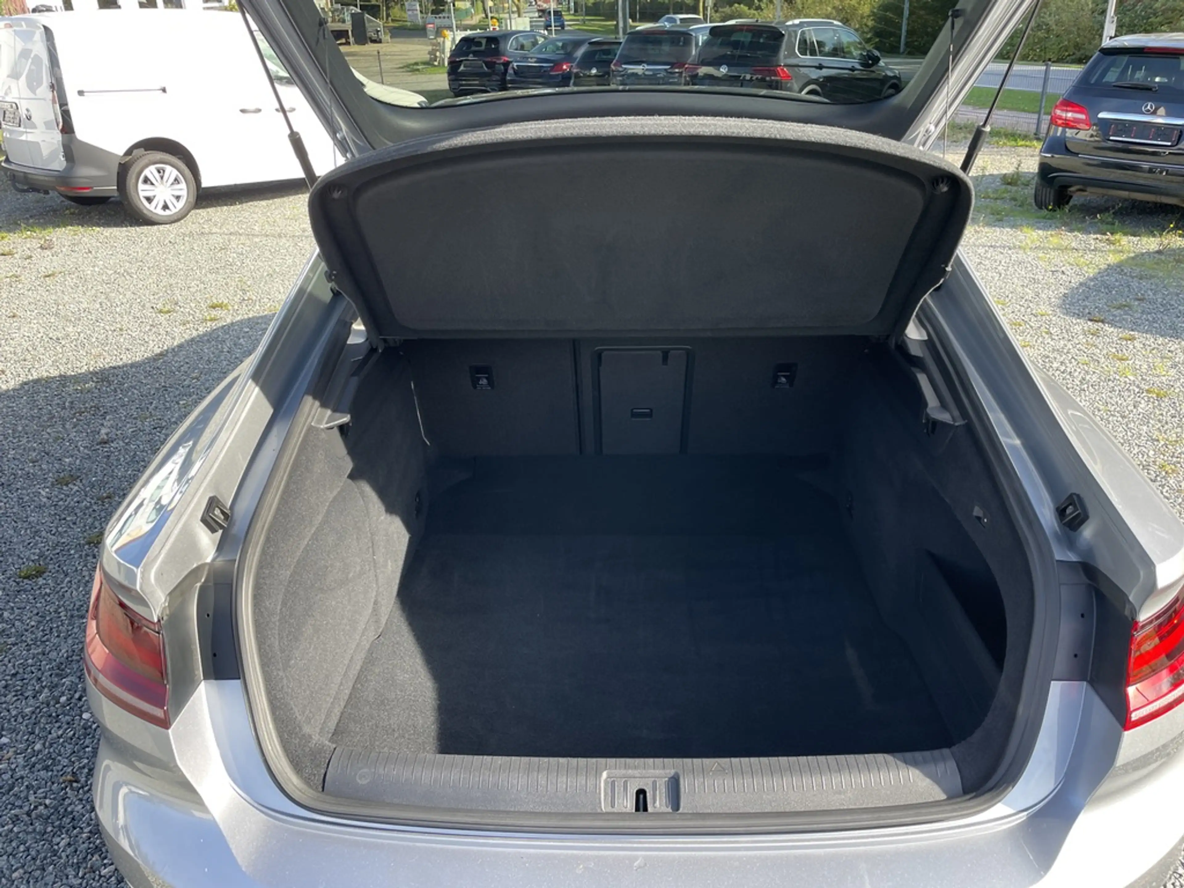Volkswagen Arteon Elegance — photo 7