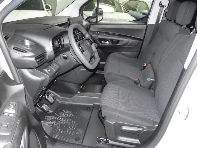Opel Combo view 9