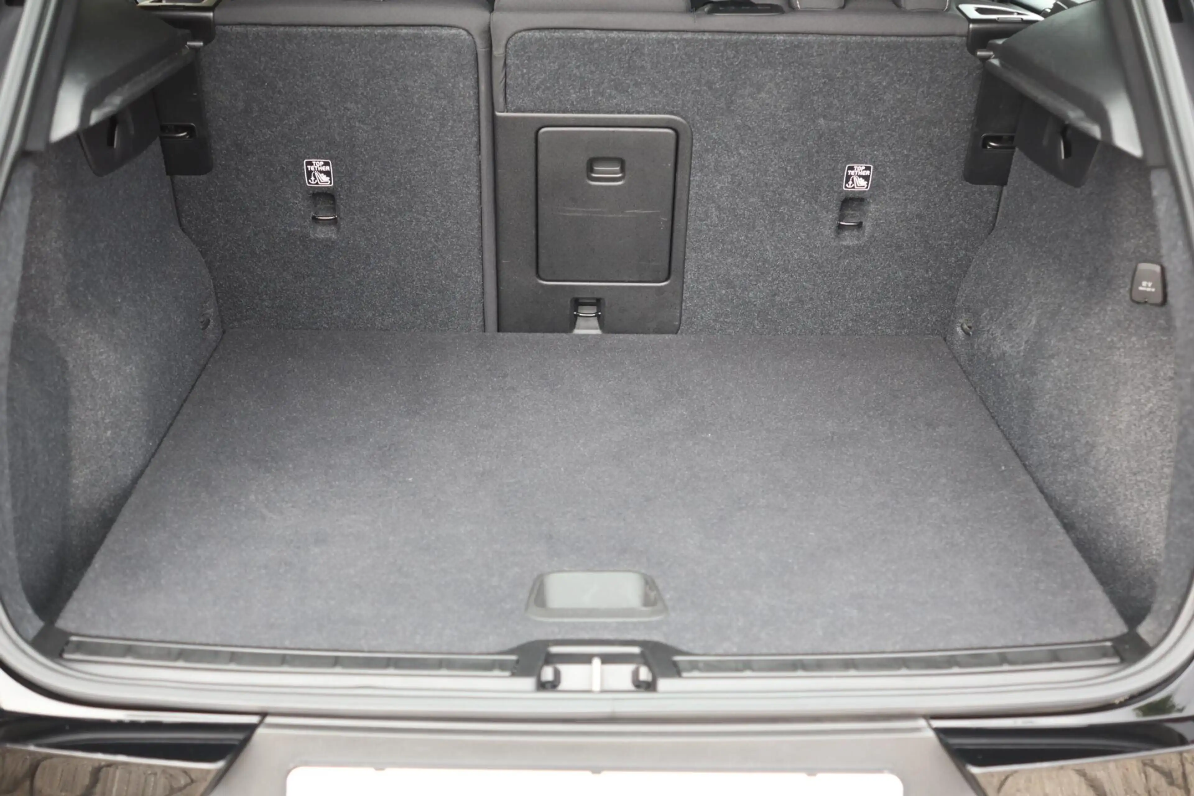 Volvo XC40 T5 Recharge Core Bright | Stoelverwarming | Trekha — photo 14