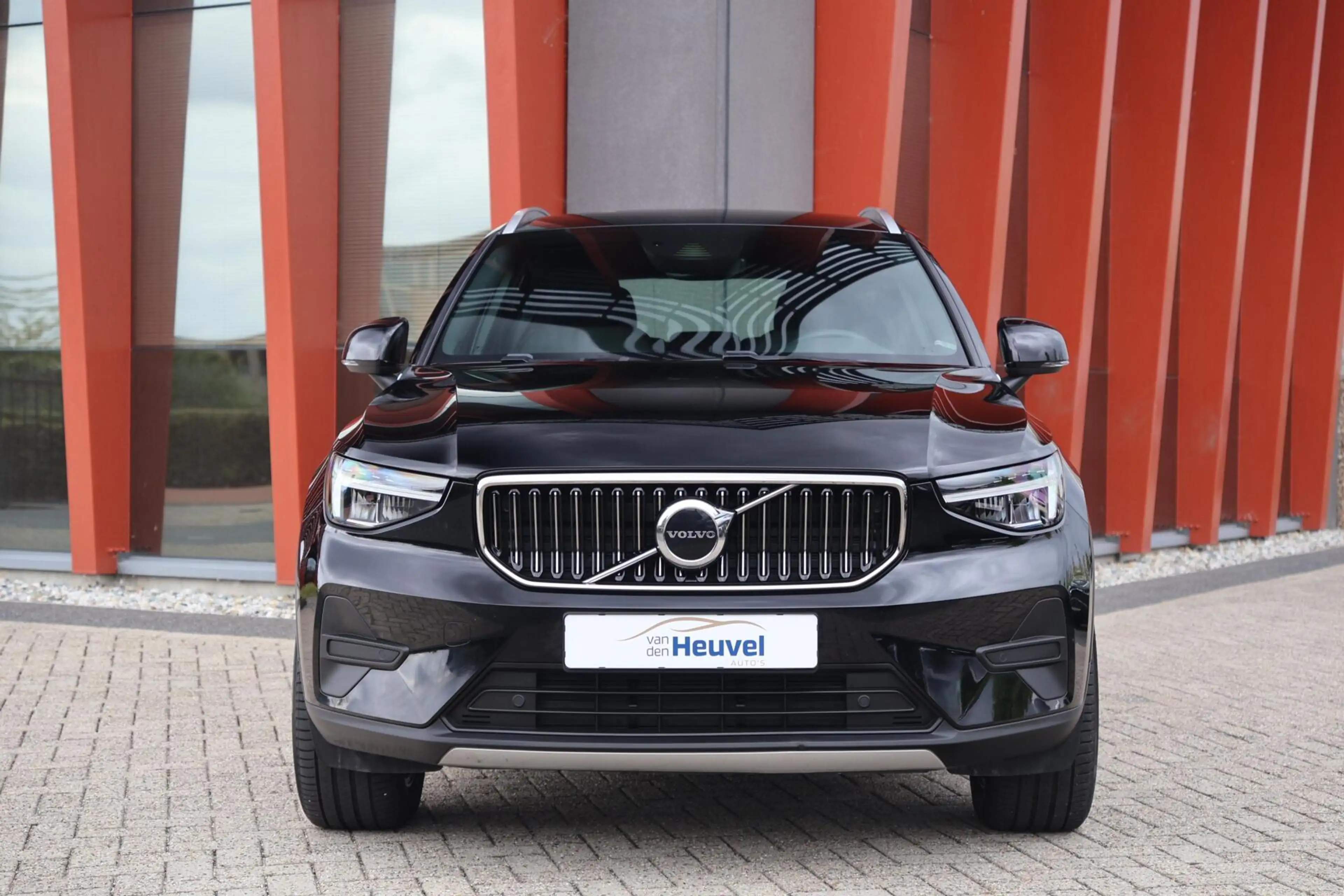 Volvo XC40 T5 Recharge Core Bright | Stoelverwarming | Trekha — photo 2
