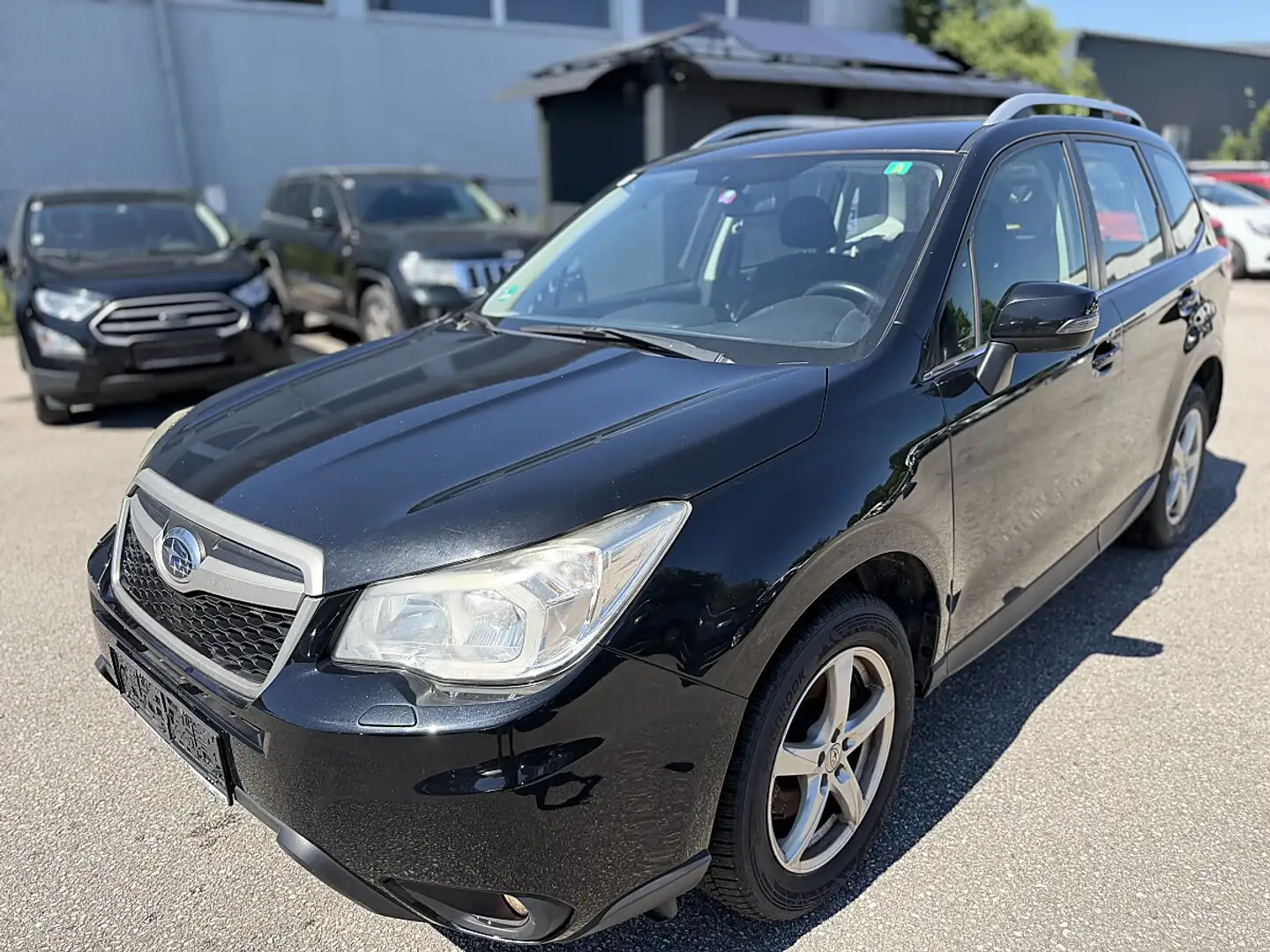 Subaru Forester Schwarz - 2