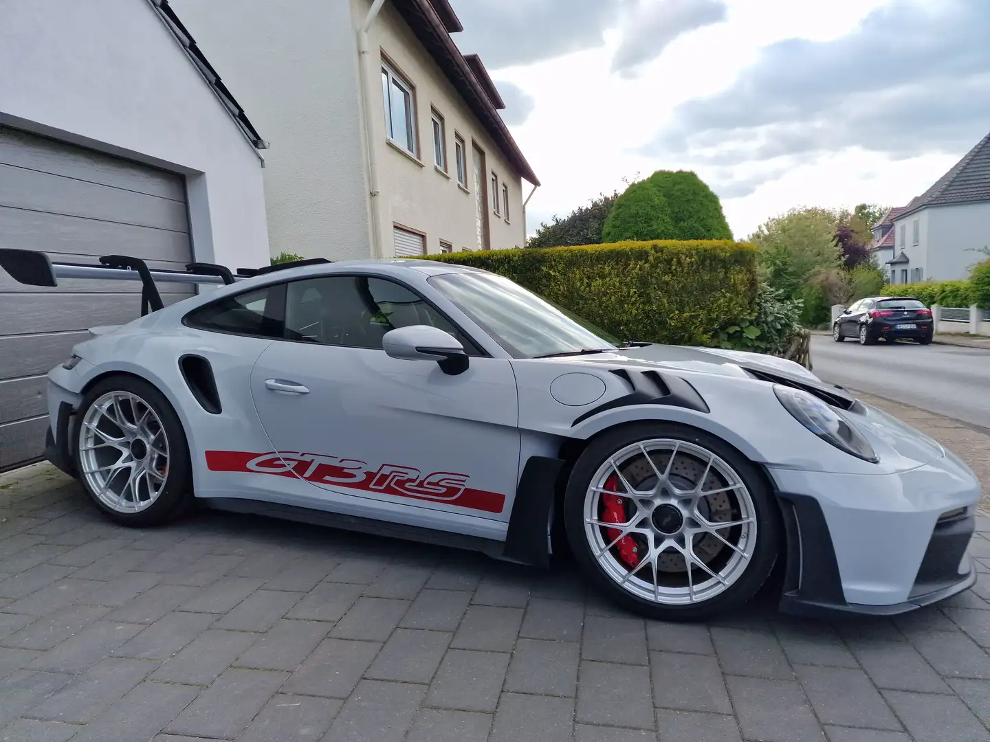 Porsche 992 911 GT3 RS PDK, neu ohne km, 19 % Mwst. ausweisbar Grau - 1