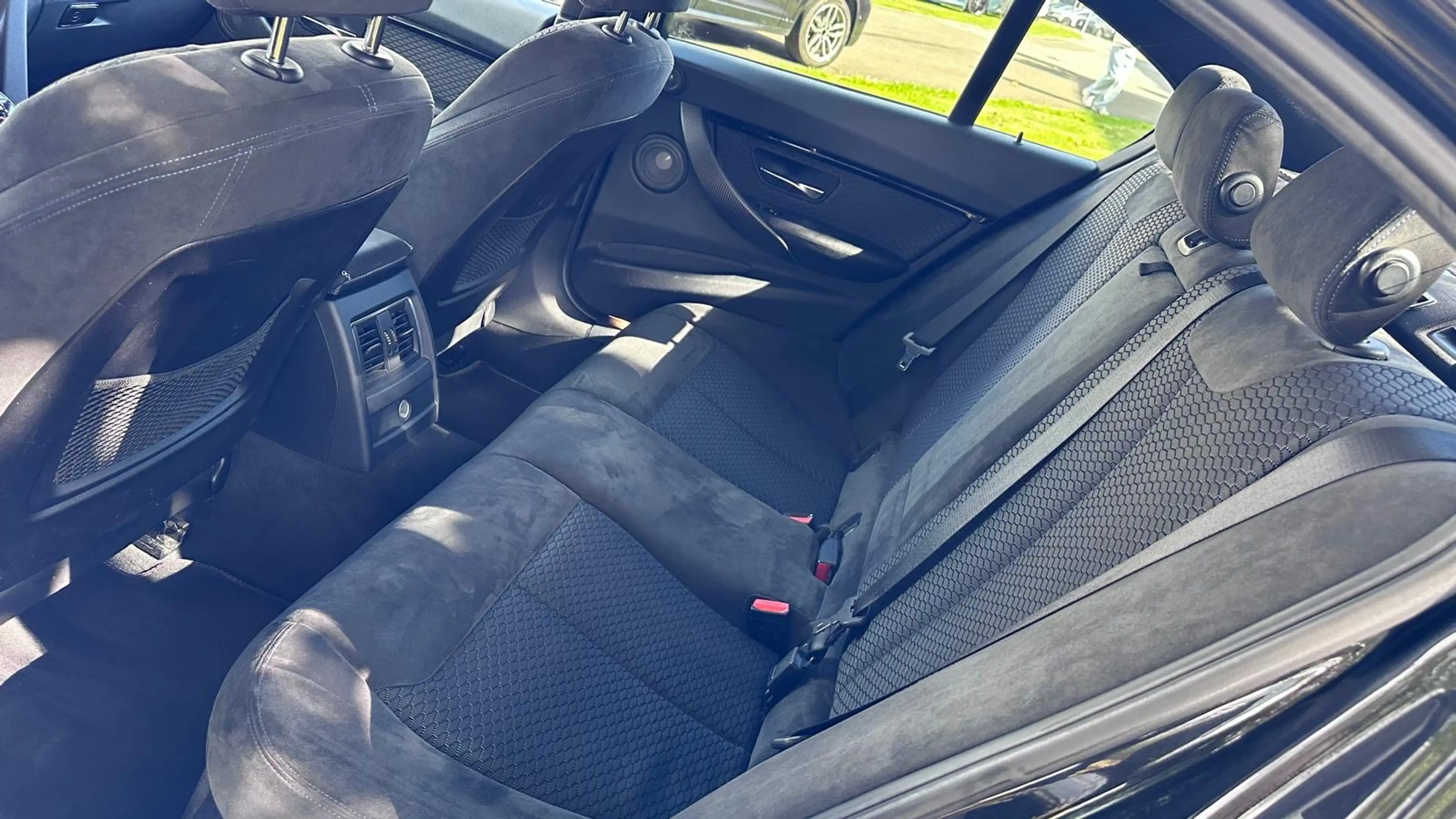 BMW 340 * 340i* XDRIVE* CAMERA* COCKPIT* TOIT OUVRANT* — photo 9