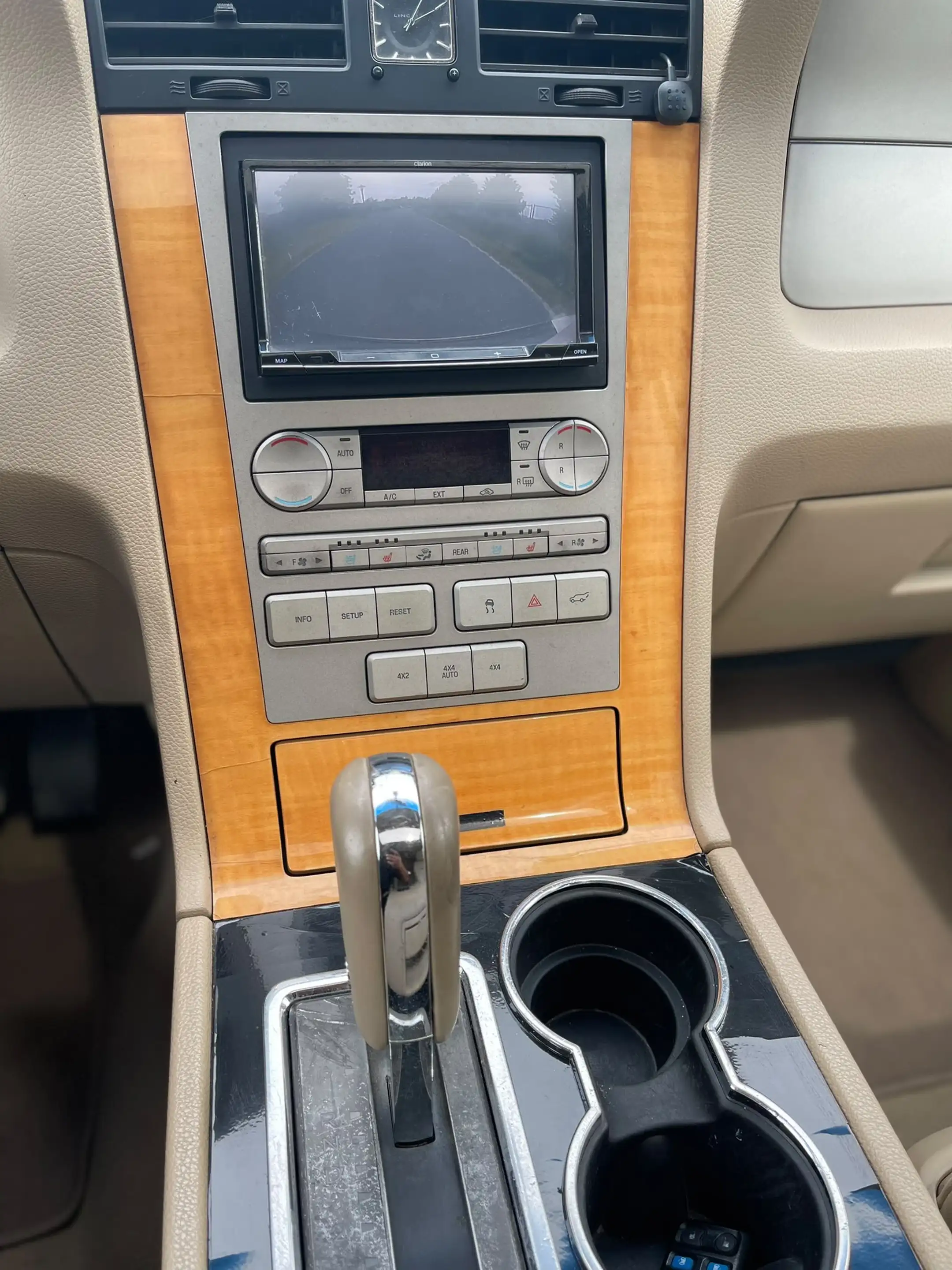 Lincoln Navigator 5,4 V8"AUTOMATIK"7 SITZE"KLIMA"ALLRAD" — photo 15