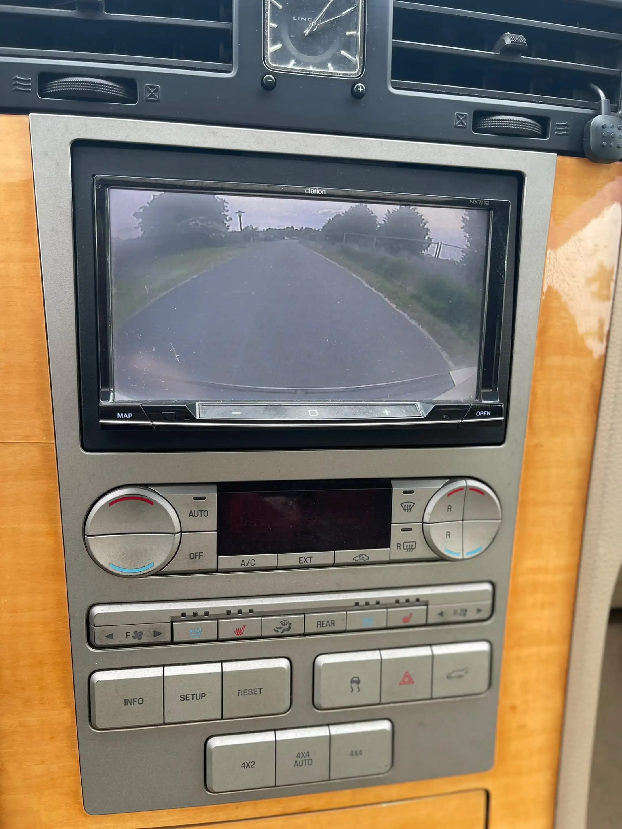 Lincoln Navigator 5,4 V8"AUTOMATIK"7 SITZE"KLIMA"ALLRAD" — photo 14