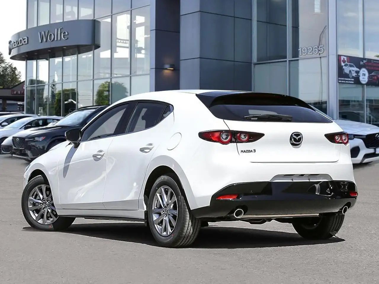 Mazda 3 снимка Mazda 3