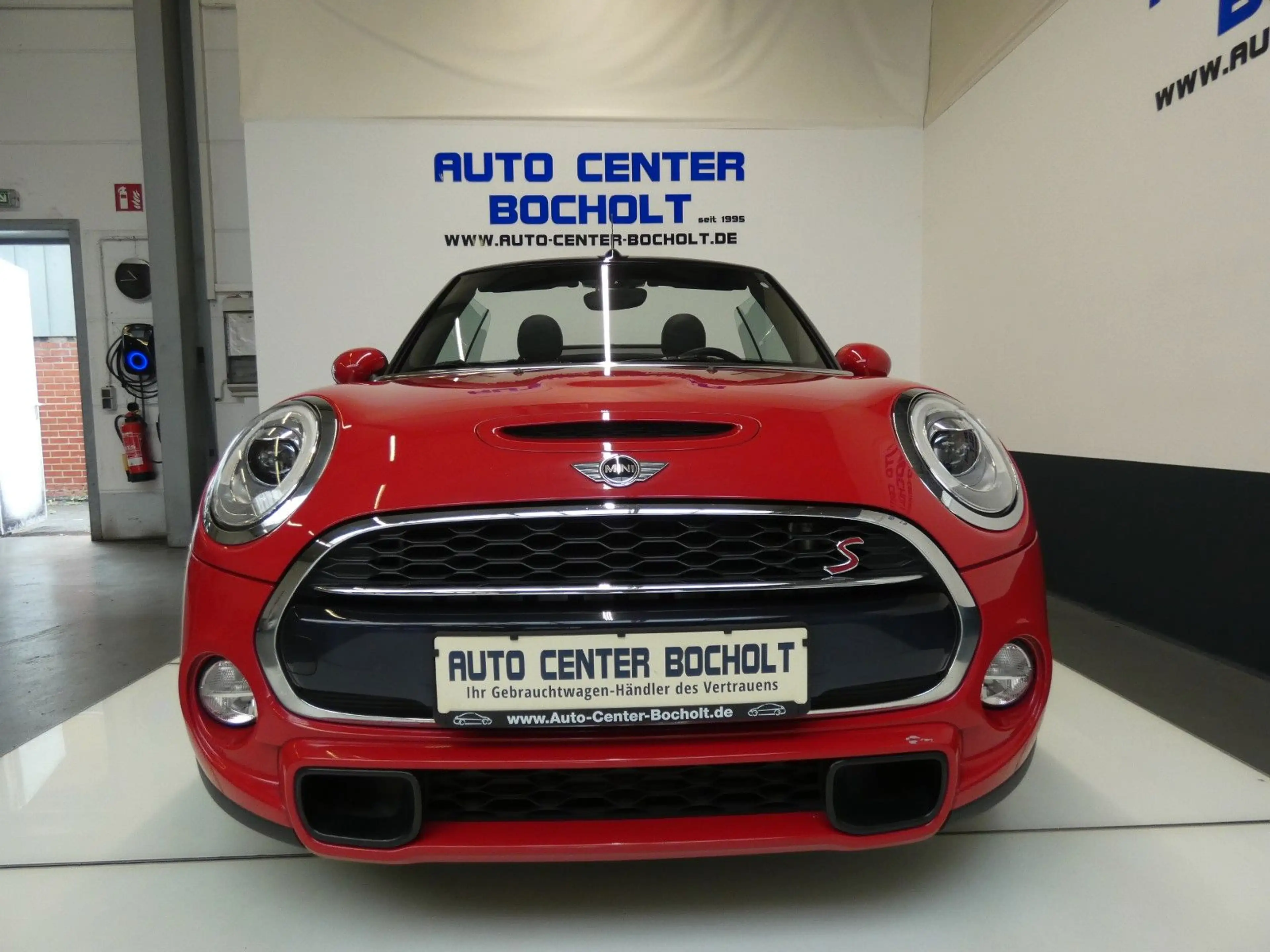 MINI Cooper S Cabrio Aut*Chili*Navi*Leder