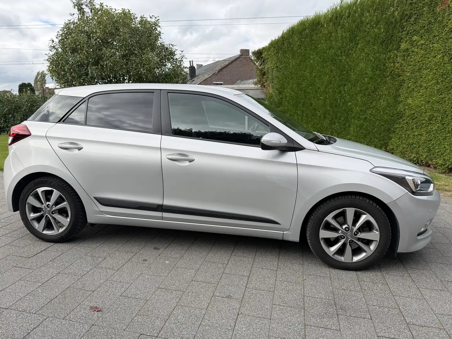 Hyundai i20 1.4 CRDi Trend - 1