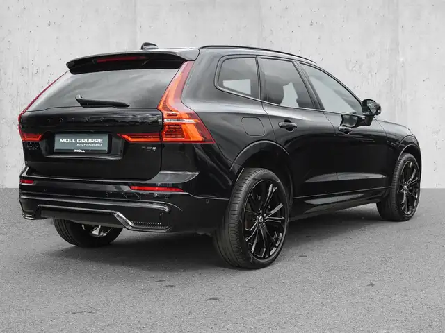 Volvo XC60 view 4