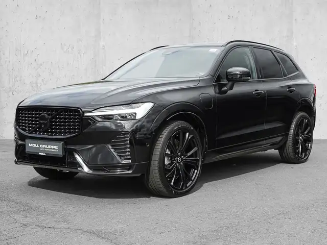 Volvo XC60 view 2