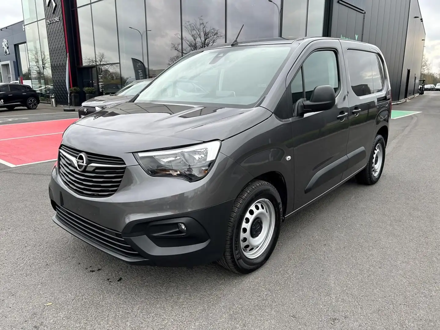Opel Combo Turbo D BlueInjection Edition L1H1 S/S Gris - 1