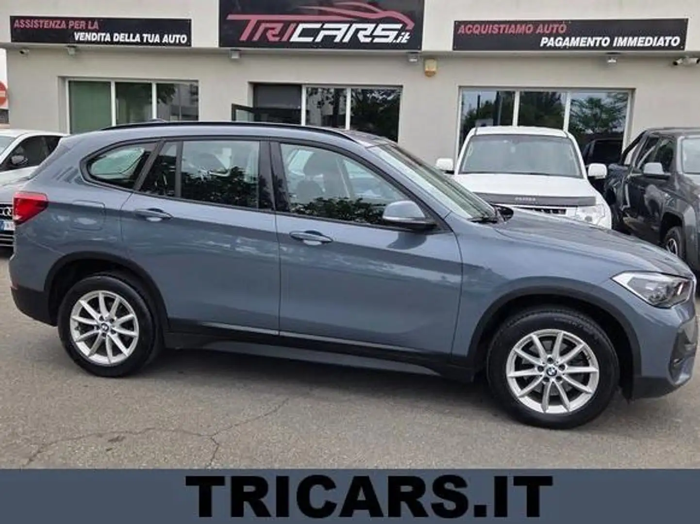 BMW X1 sdrive18d Business Advantage auto PERMUTE UNICOPRO Grigio - 1