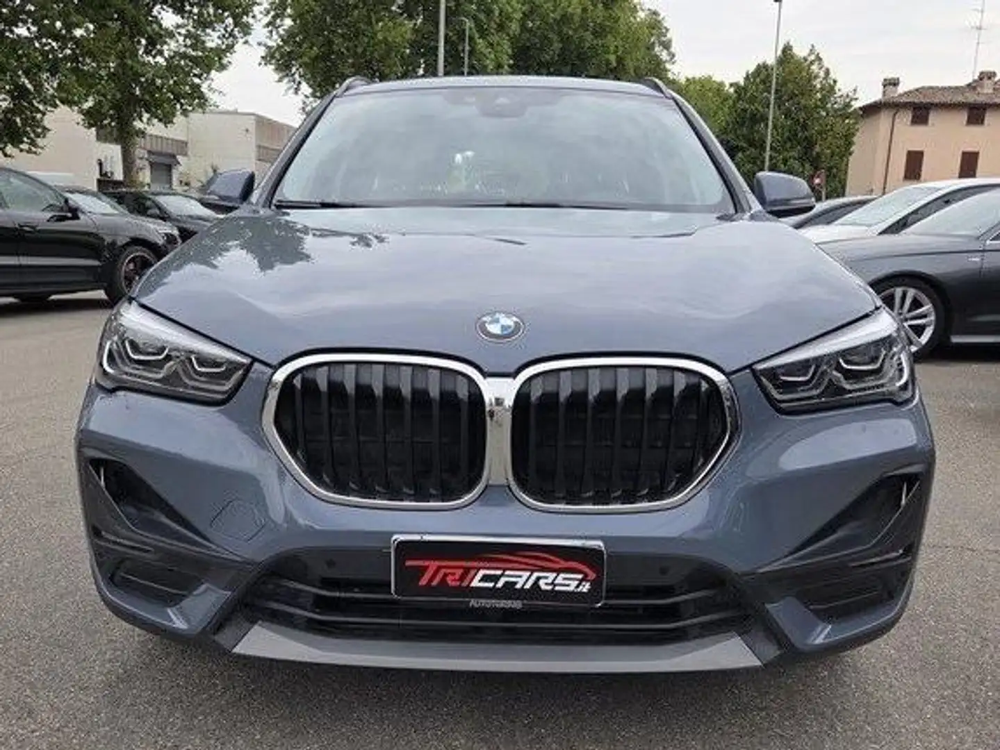 BMW X1 sdrive18d Business Advantage auto PERMUTE UNICOPRO Grigio - 2