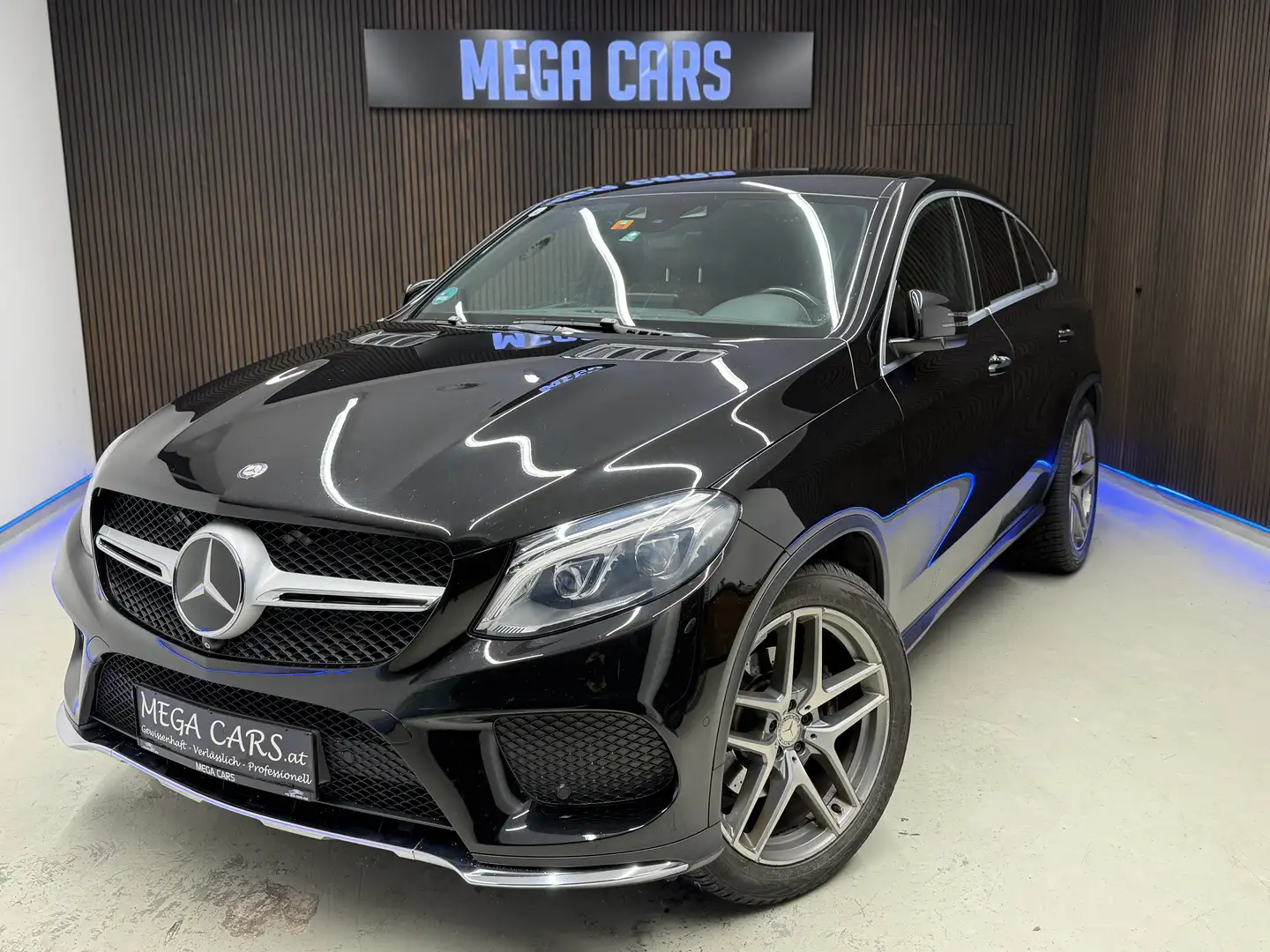 Mercedes-Benz GLE 350 d 4Matic Noir - 1