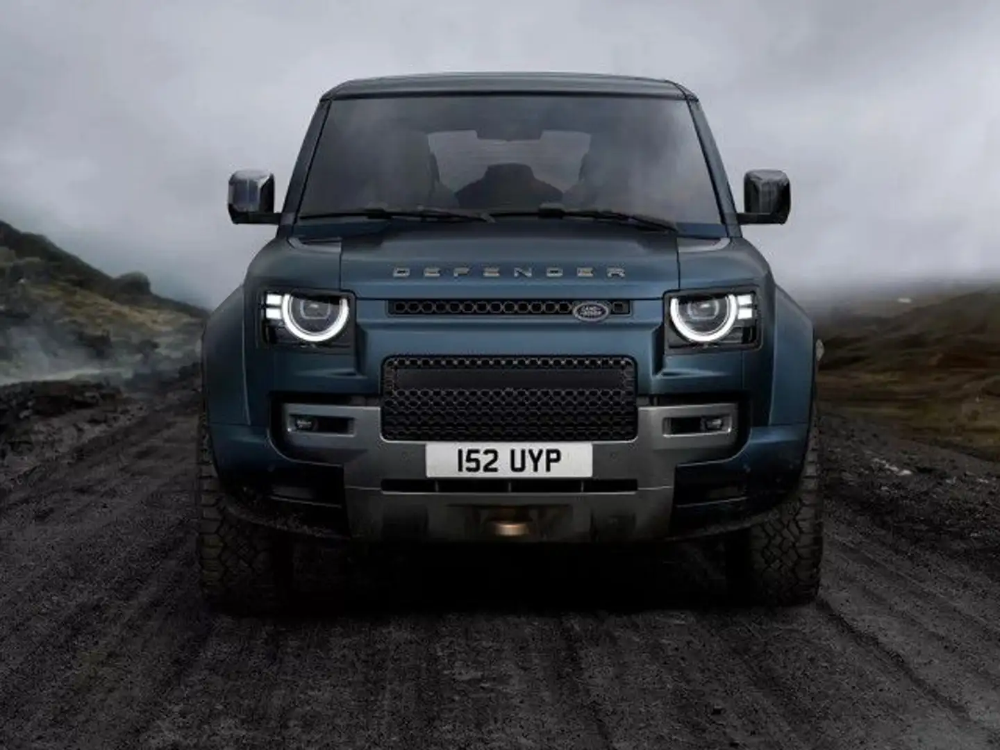 Land Rover Defender 110 P635 AWD OCTA Chopped Carbon Fibre Blau - 2