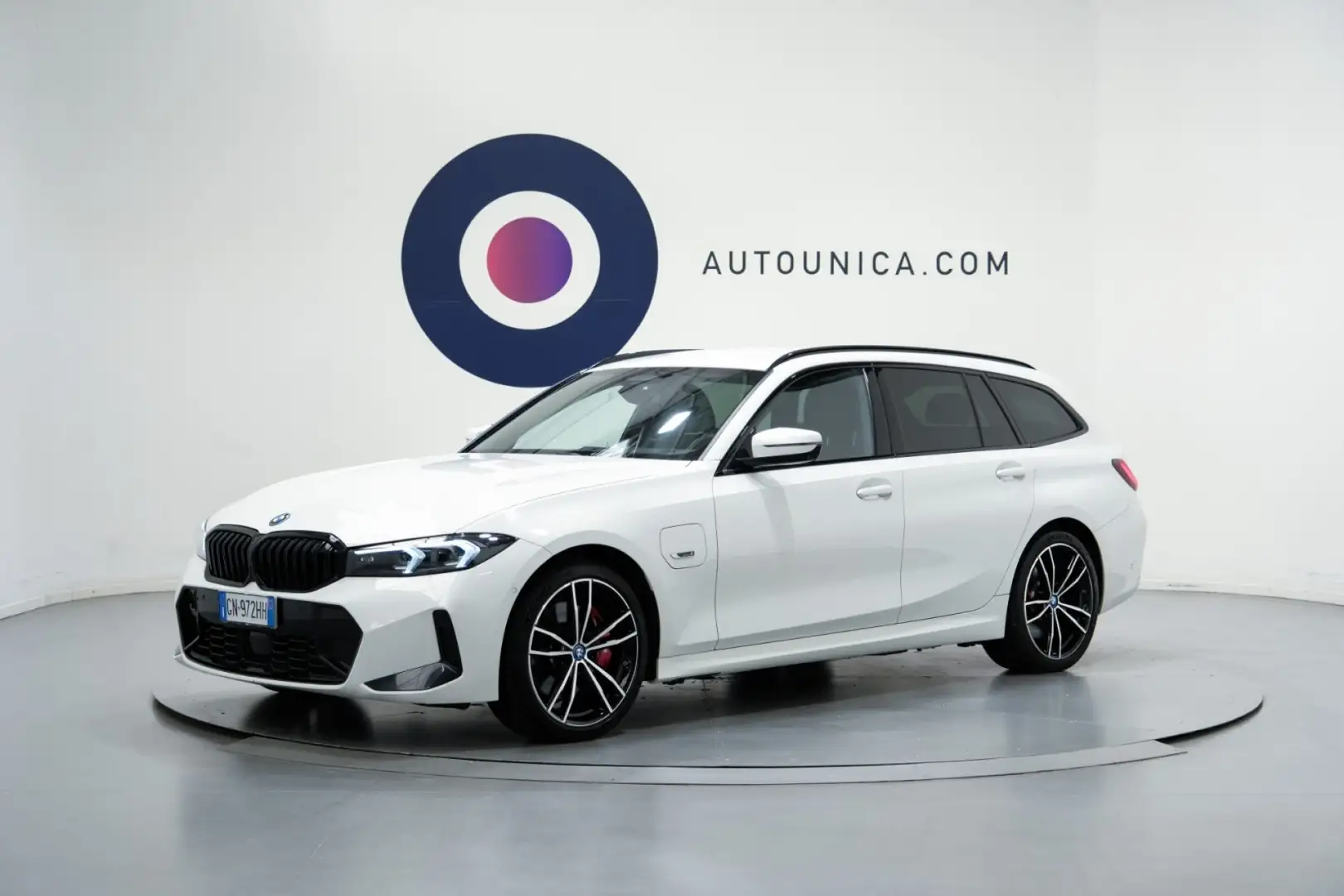BMW 320 E TOURING MSPORT Bianco - 1
