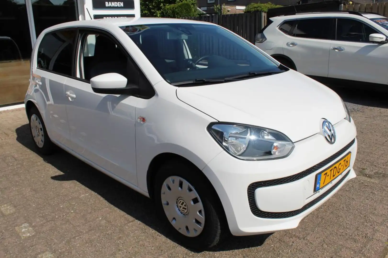 Volkswagen up! 1.0 move up! BlueMotion Blanc - 2
