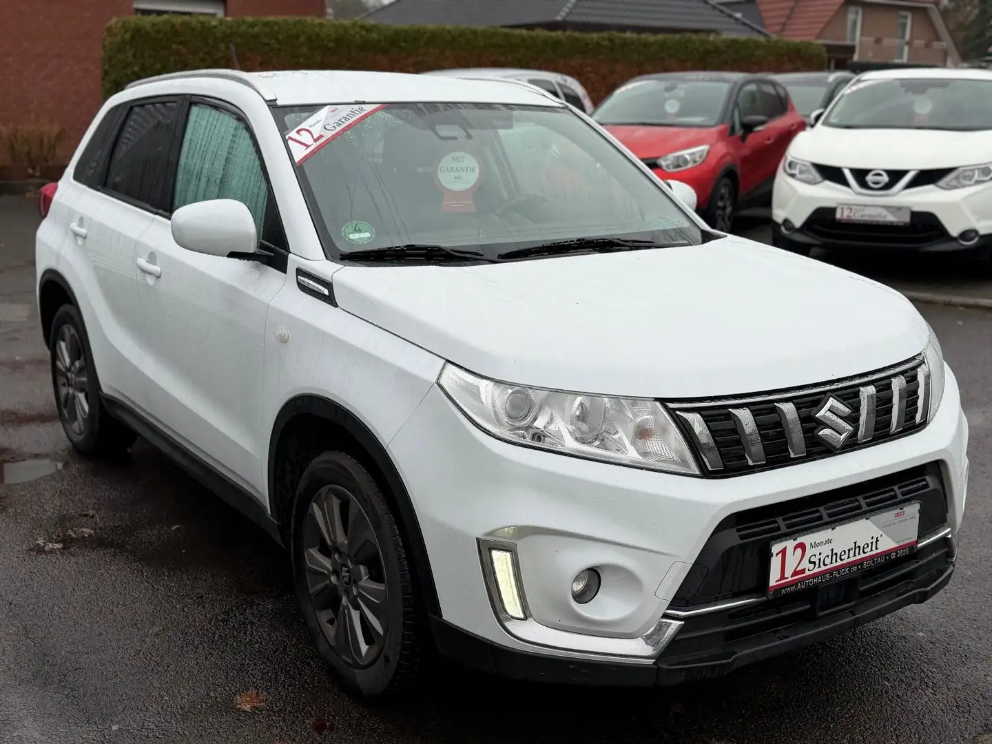 Suzuki Vitara 1.0 Comfort 4x4/ACC/AHK/ALU/Navigation Blanc - 2