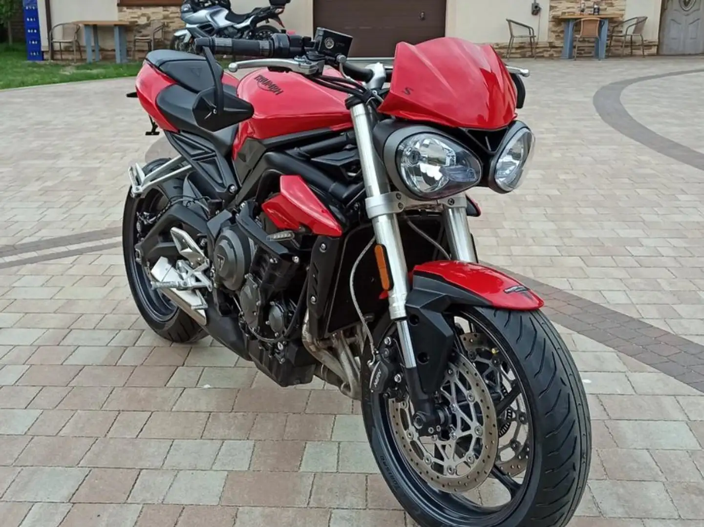 Triumph Speed Triple S Rot - 1