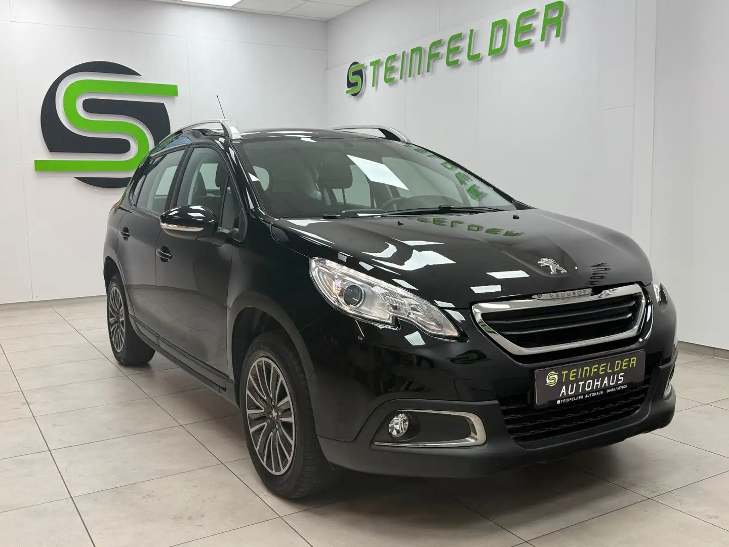 Peugeot 2008 1.2 VTi Active / KLIMA /  TOUCH / TEMPOMAT Schwarz - 1