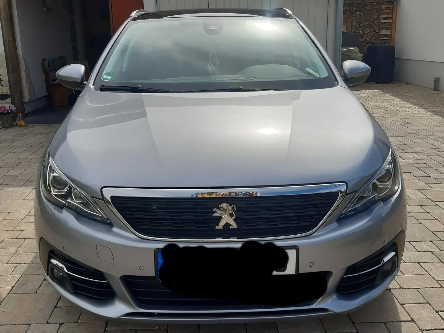 Peugeot 308 308 SW Diesel SW BlueHDi 130 Stop Stříbrná - 1