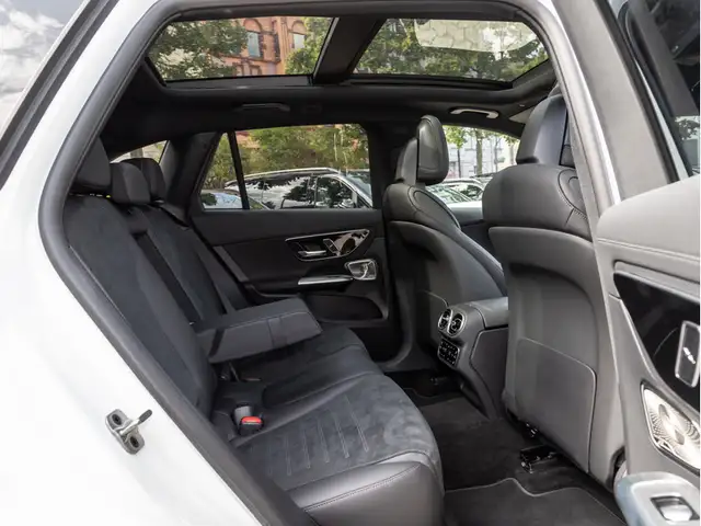 Mercedes-Benz GLC view 9