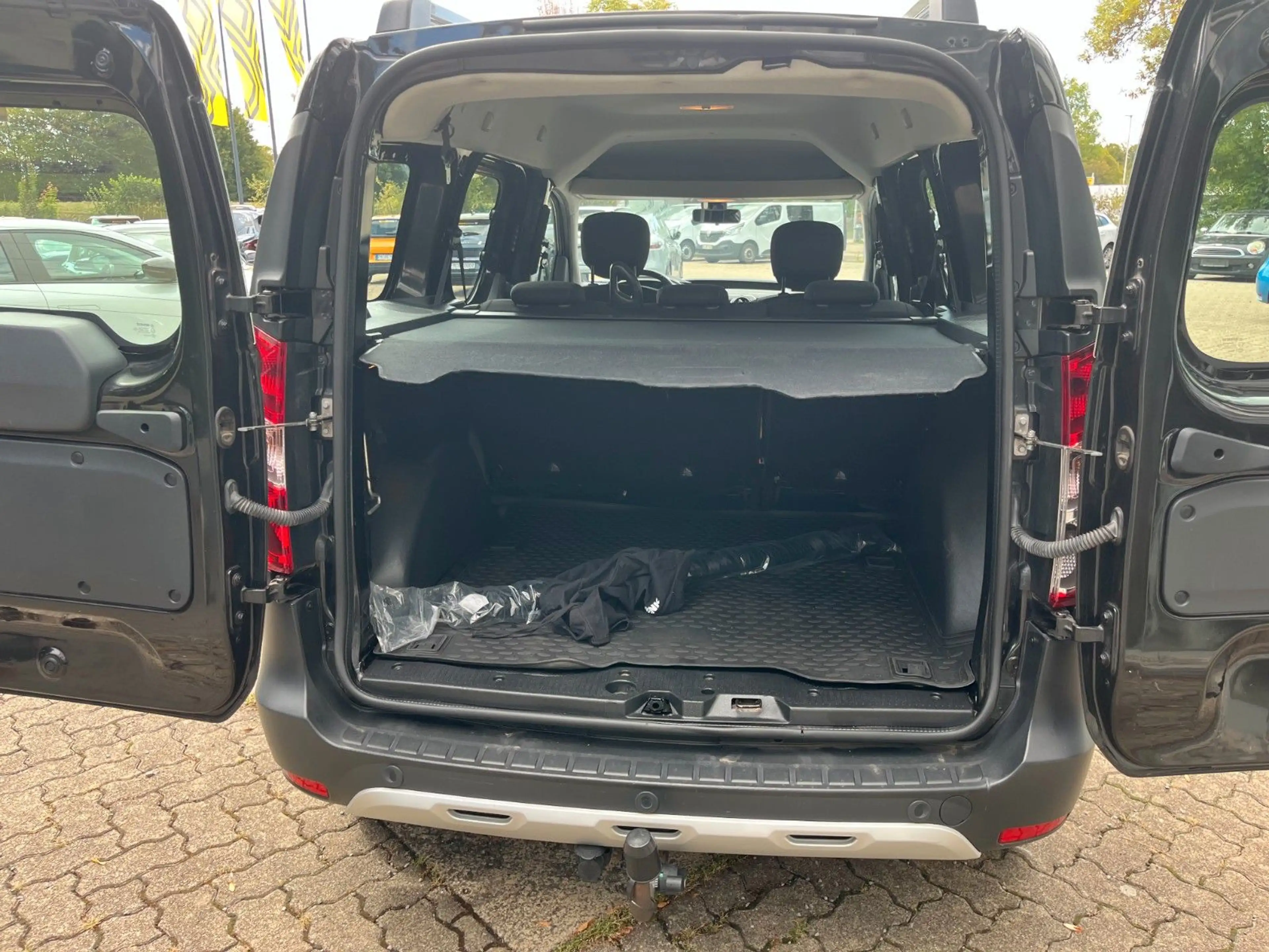 Dacia Dokker Stepway Kamera AHK WKR 1.Hand — photo 5