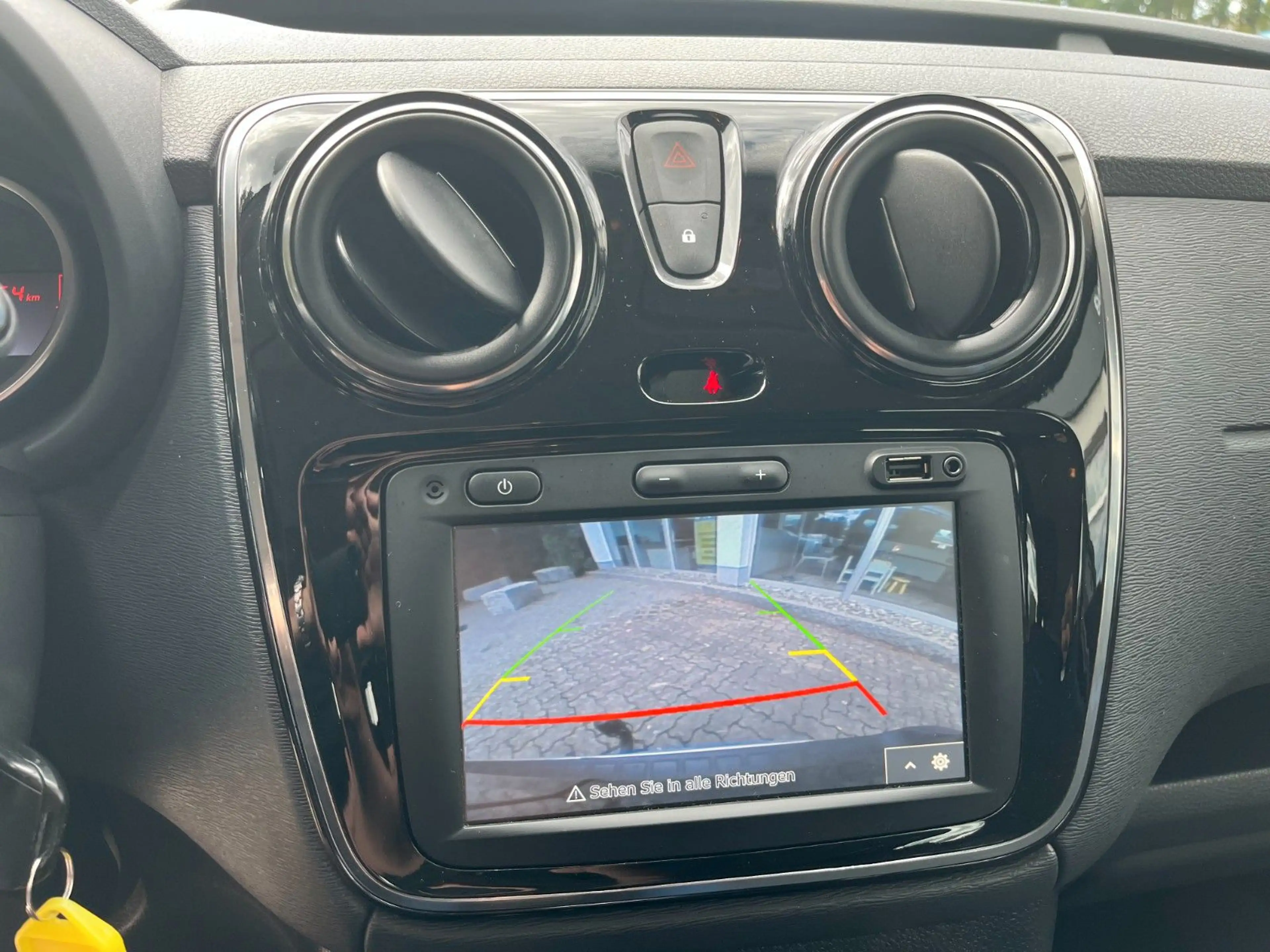 Dacia Dokker Stepway Kamera AHK WKR 1.Hand — photo 13
