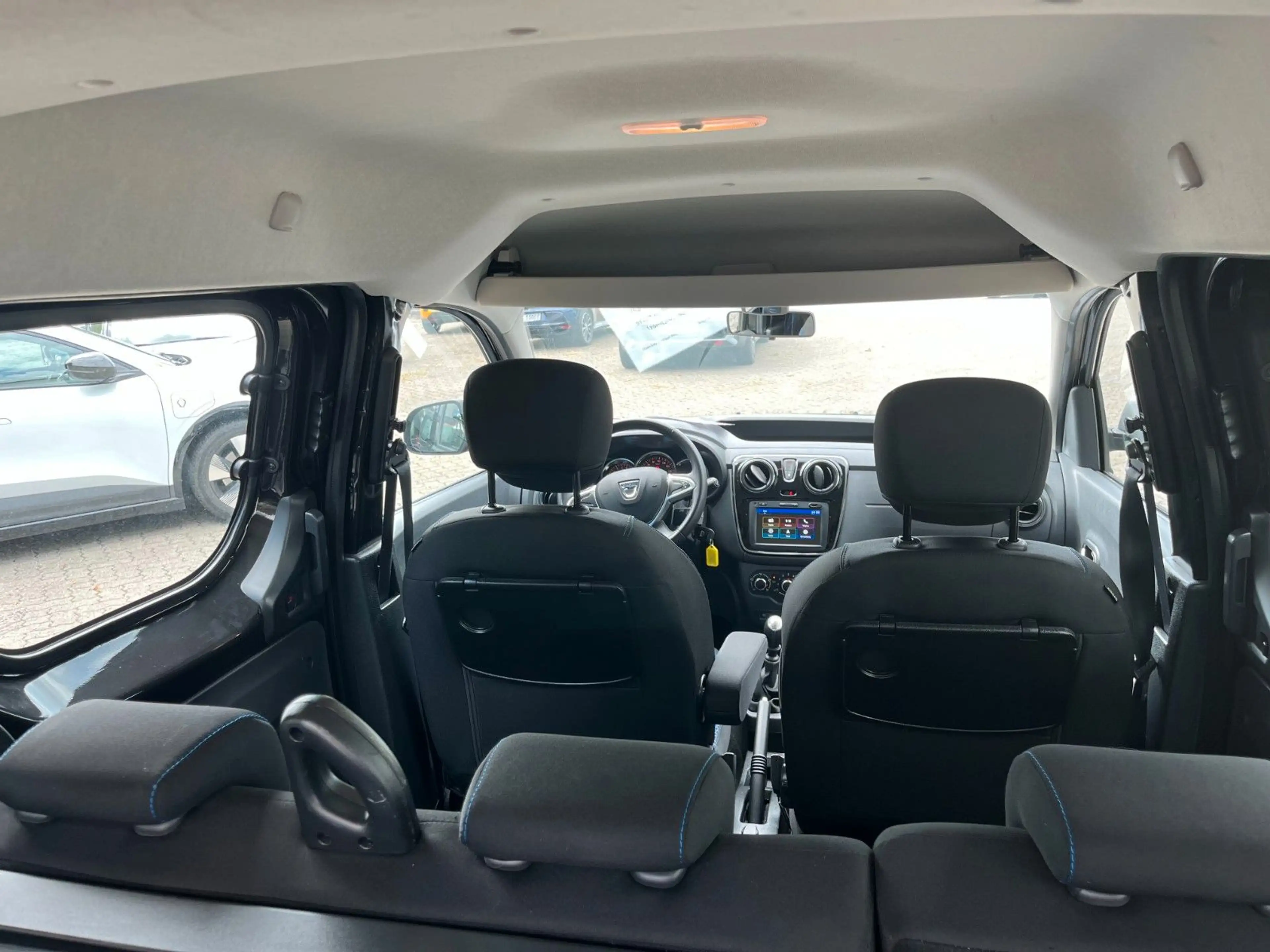 Dacia Dokker Stepway Kamera AHK WKR 1.Hand — photo 6