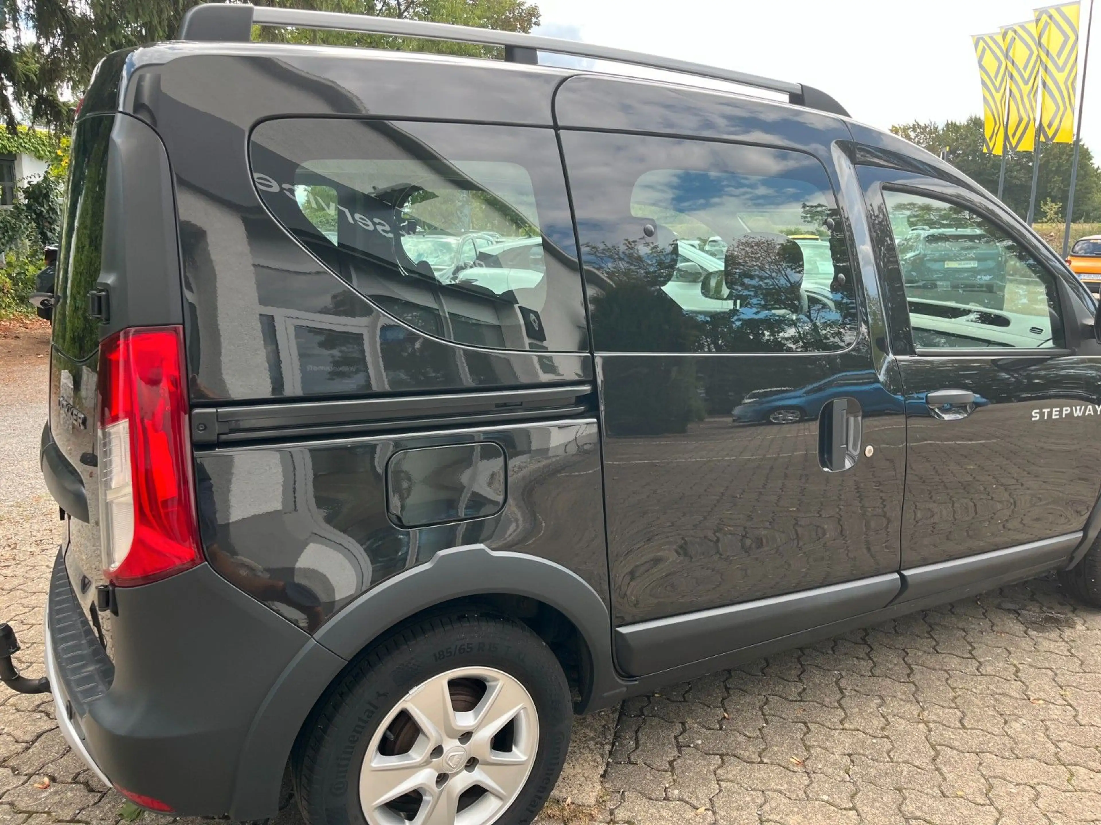Dacia Dokker Stepway Kamera AHK WKR 1.Hand — photo 3